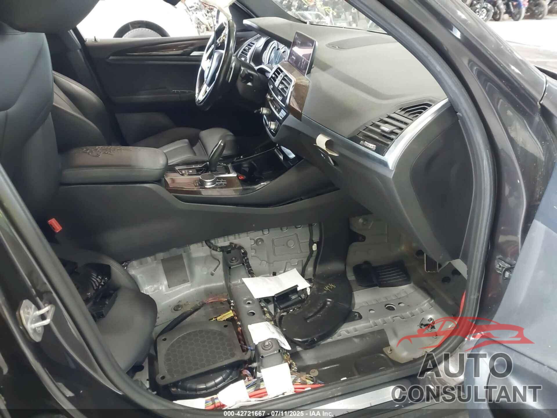 BMW X3 2019 - 5UXTR9C53KLP88576