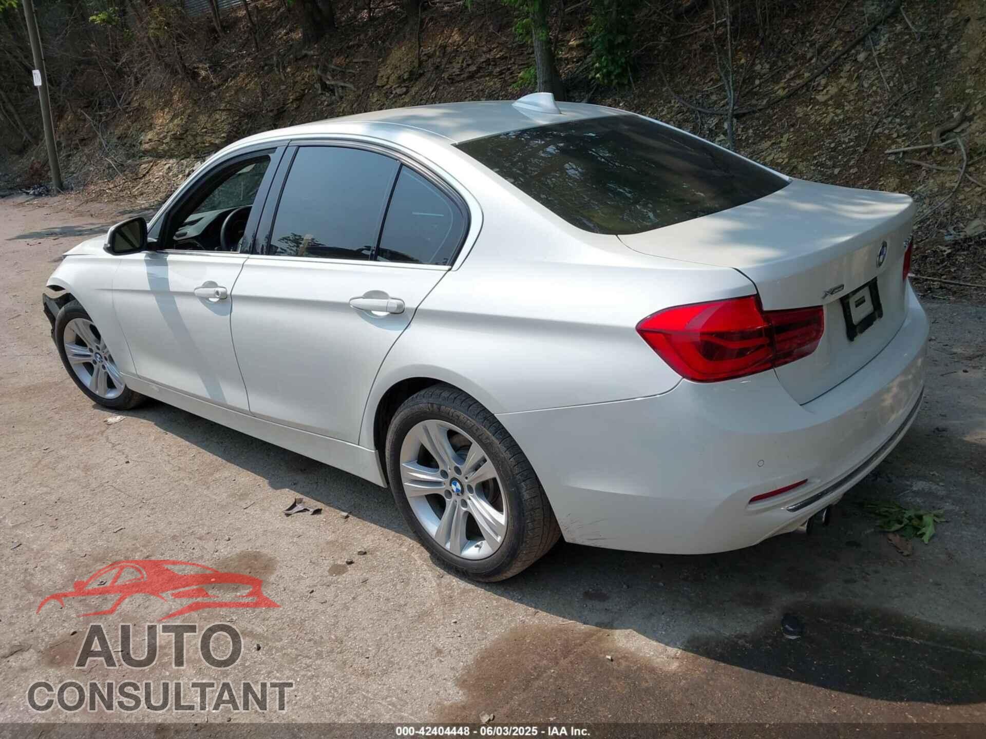 BMW 328I 2016 - WBA8E3G55GNT76128