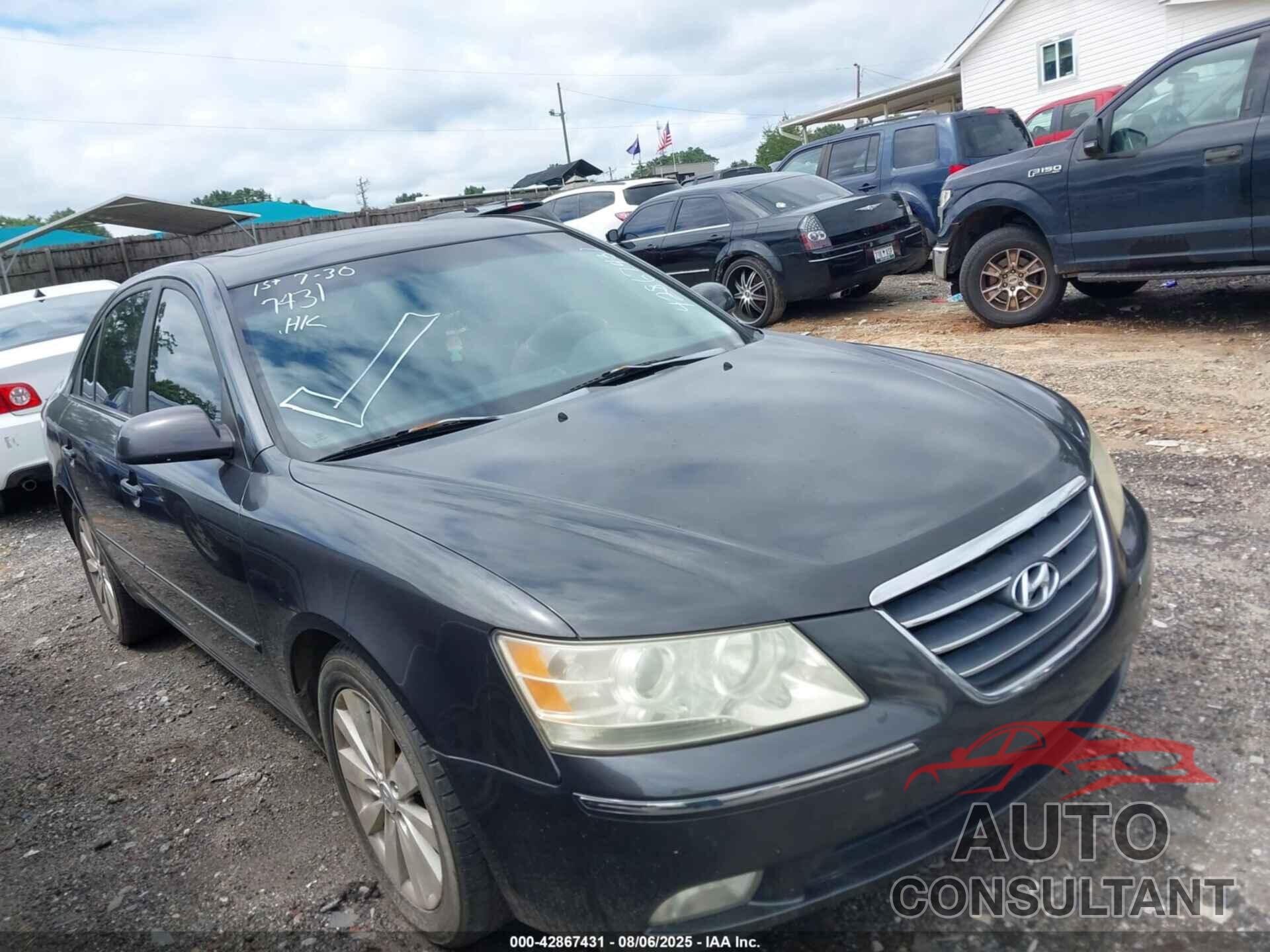 HYUNDAI SONATA 2009 - 5NPEU46F99H499457
