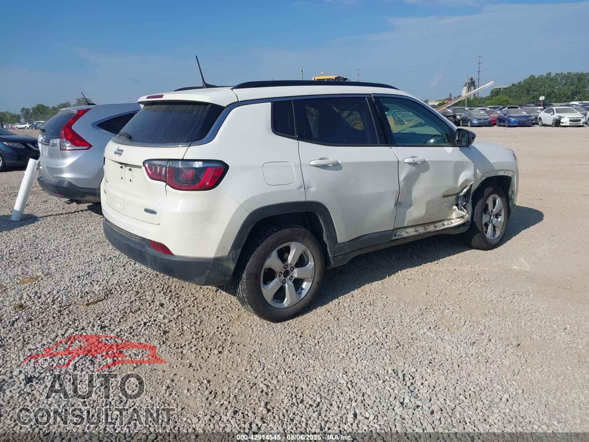 JEEP COMPASS 2018 - 3C4NJDBB7JT325936