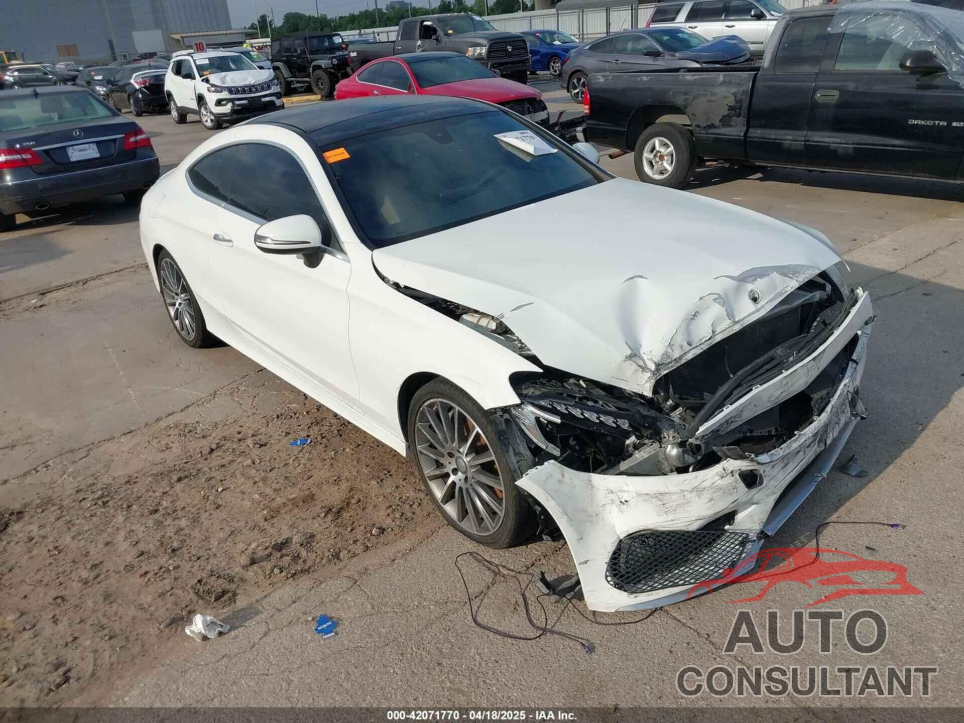 MERCEDES-BENZ C 300 2017 - WDDWJ4JB2HF394954