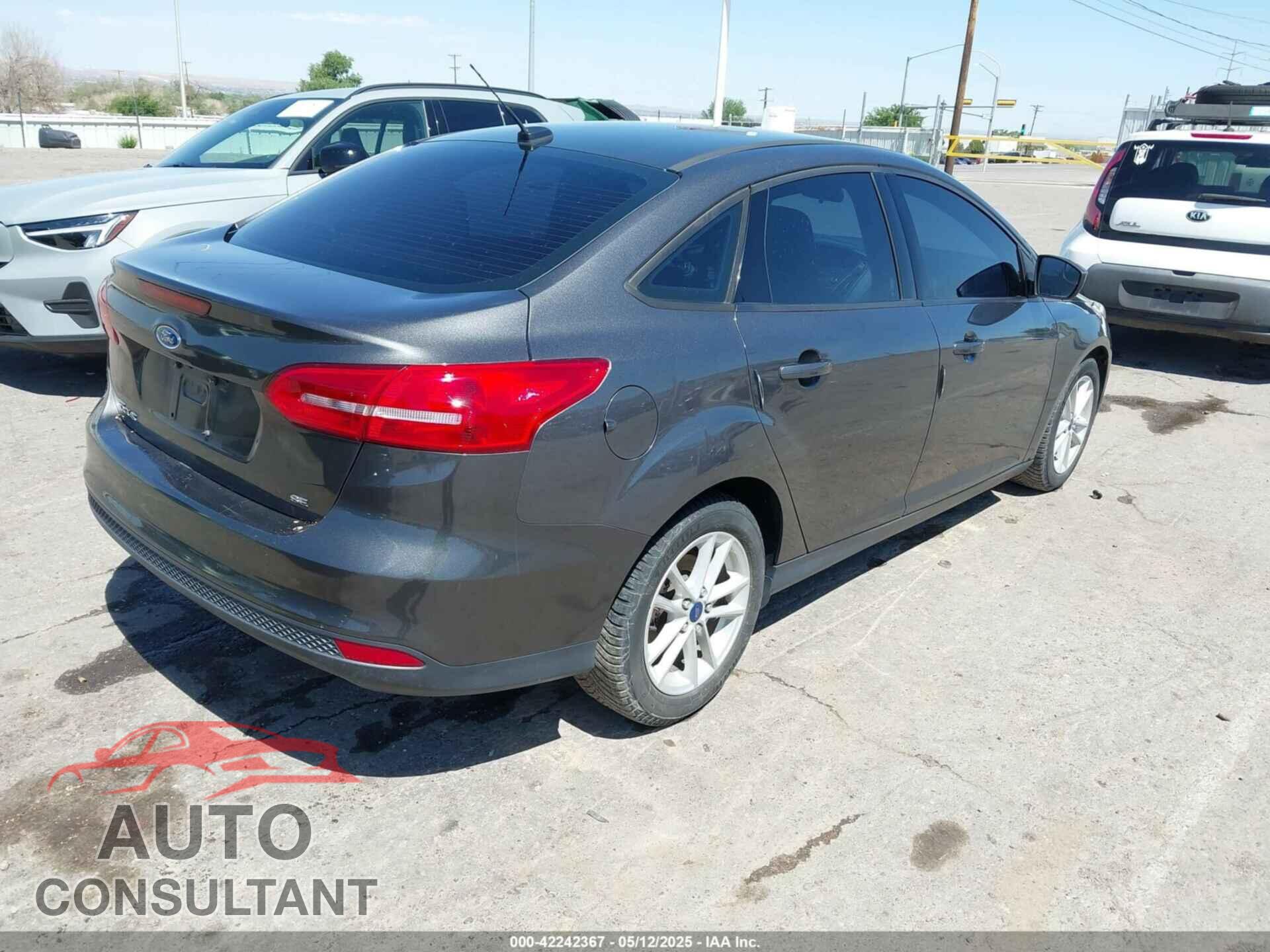 FORD FOCUS 2018 - 1FADP3FE3JL211233