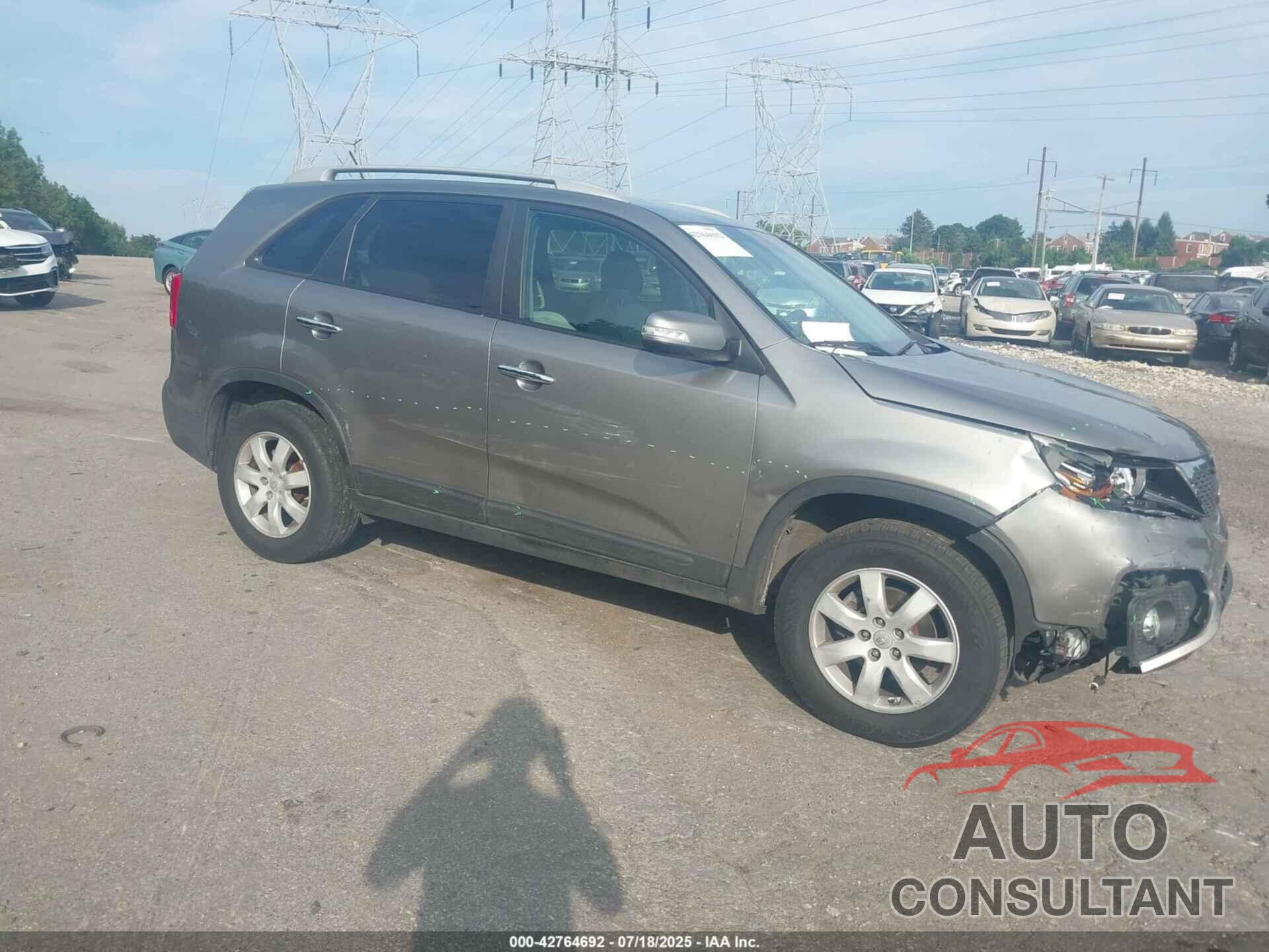 KIA SORENTO 2011 - 5XYKT4A16BG112734