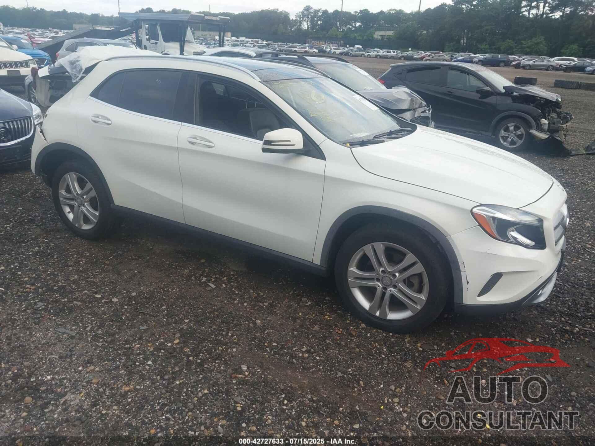 MERCEDES-BENZ GLA 250 2016 - WDCTG4GB6GJ266399