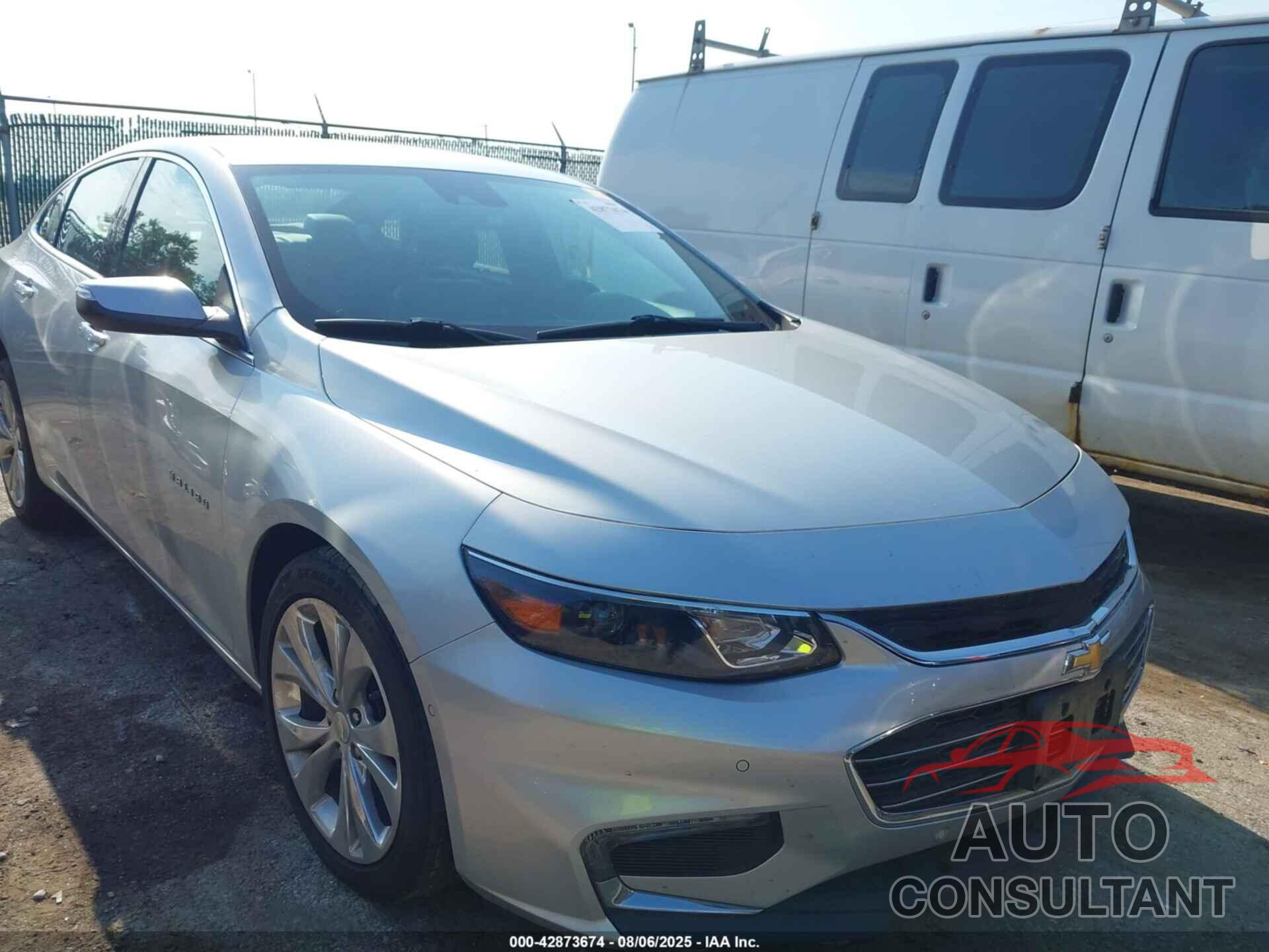CHEVROLET MALIBU 2017 - 1G1ZH5SX3HF273104
