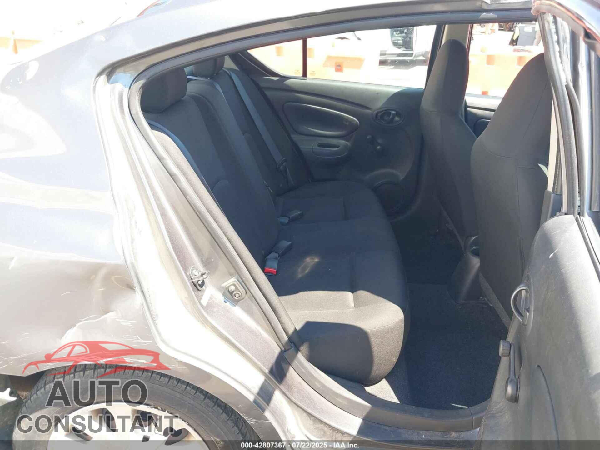 NISSAN VERSA 2016 - 3N1CN7AP8GL856486