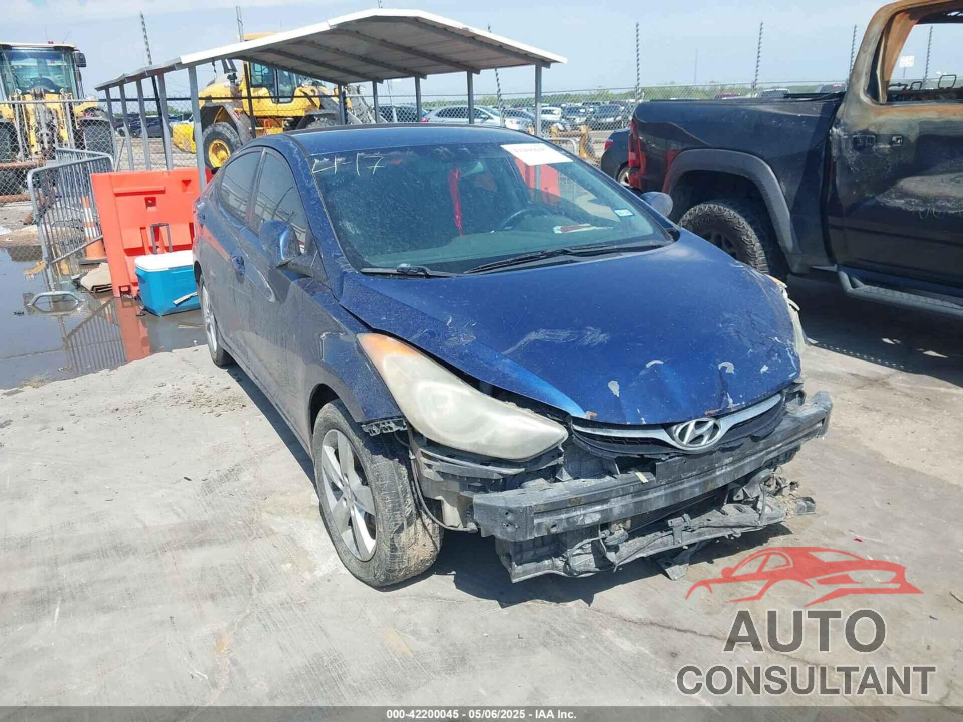 HYUNDAI ELANTRA 2013 - KMHDH4AE0DU722414
