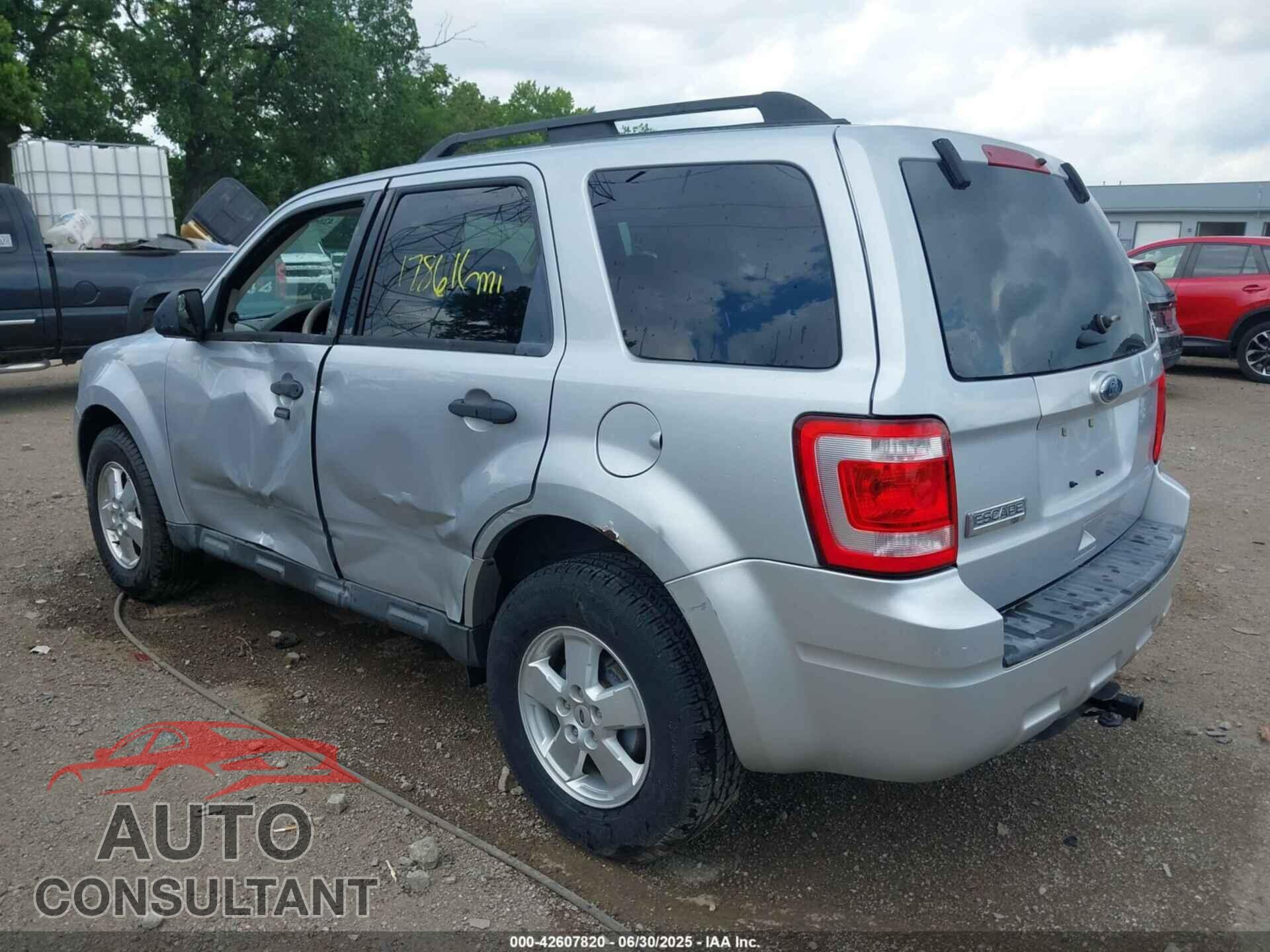 FORD ESCAPE 2011 - 1FMCU9D77BKC53204