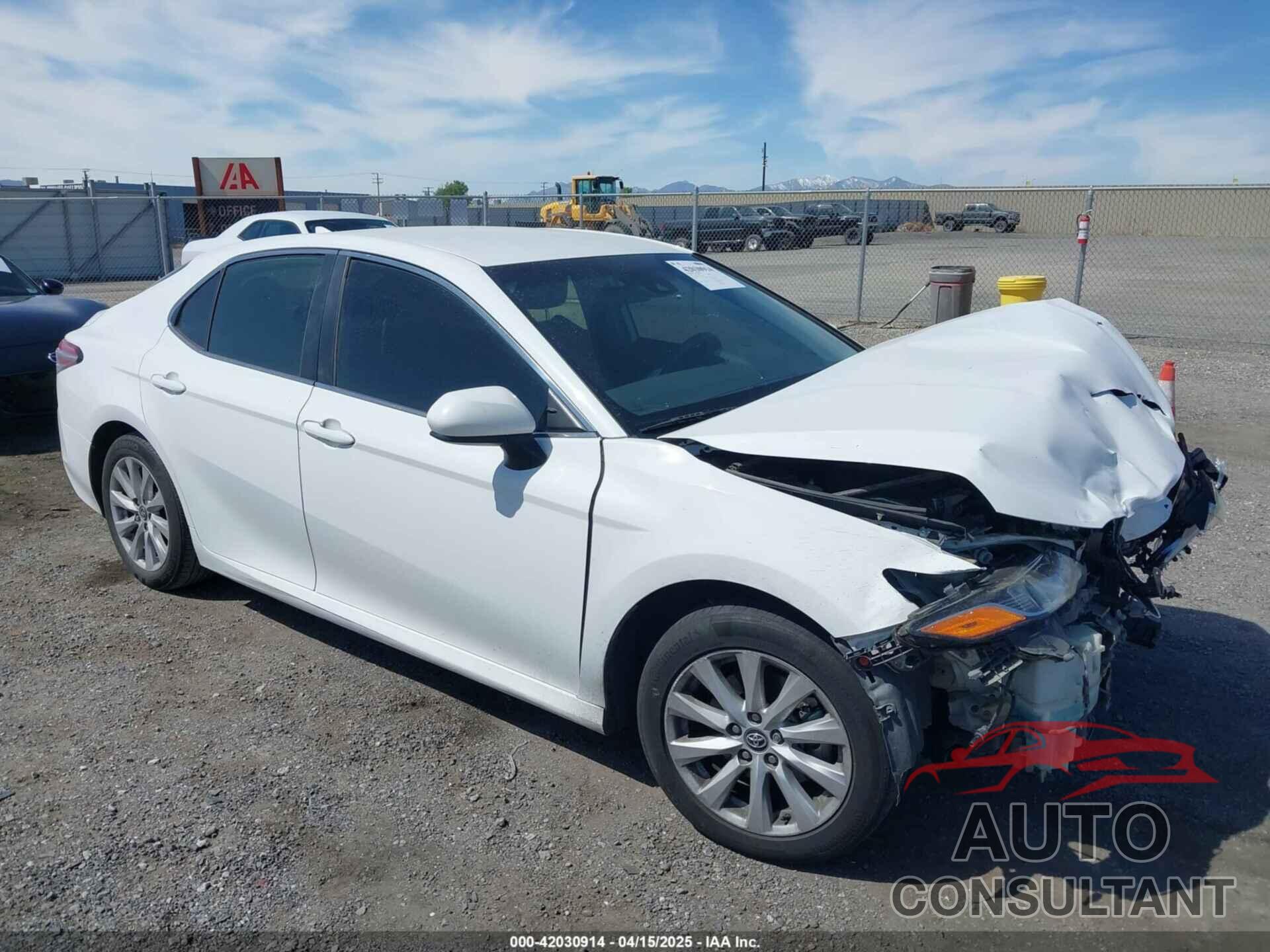 TOYOTA CAMRY 2020 - 4T1C11AK6LU904895