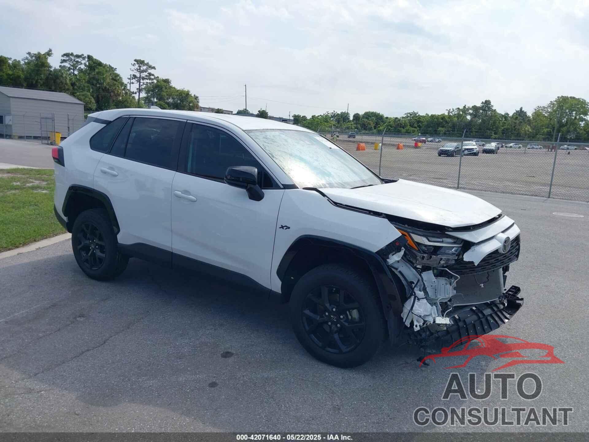 TOYOTA RAV4 2024 - 2T3H1RFV3RC268803