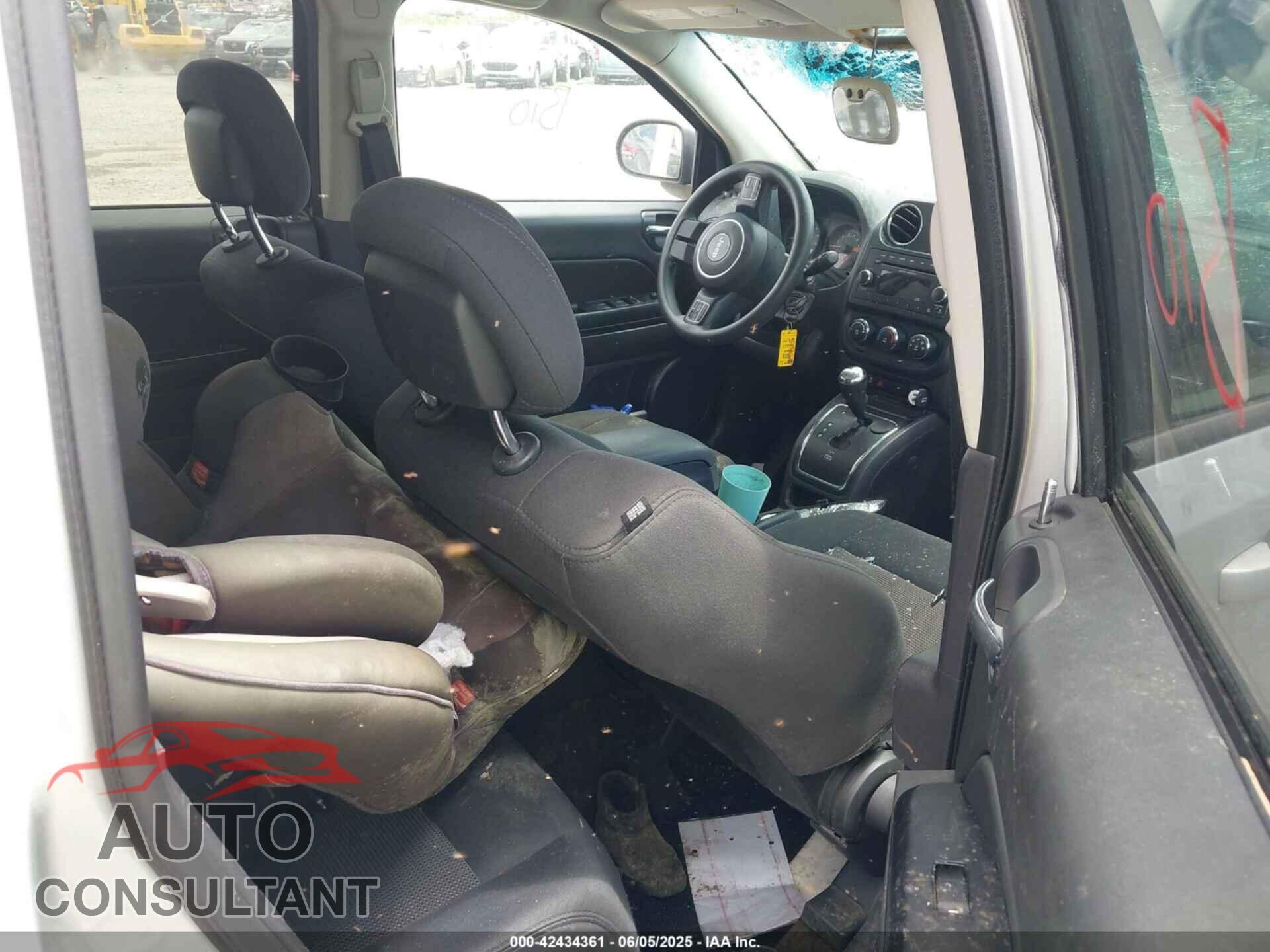 JEEP COMPASS 2014 - 1C4NJCBA7ED537409