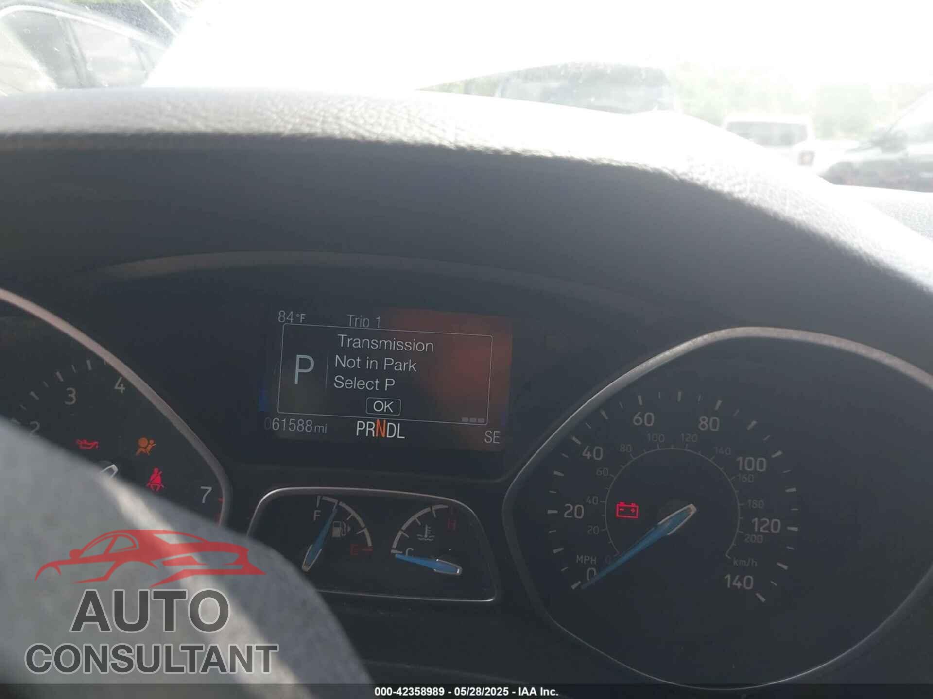 FORD FOCUS 2017 - 1FADP3F29HL324037