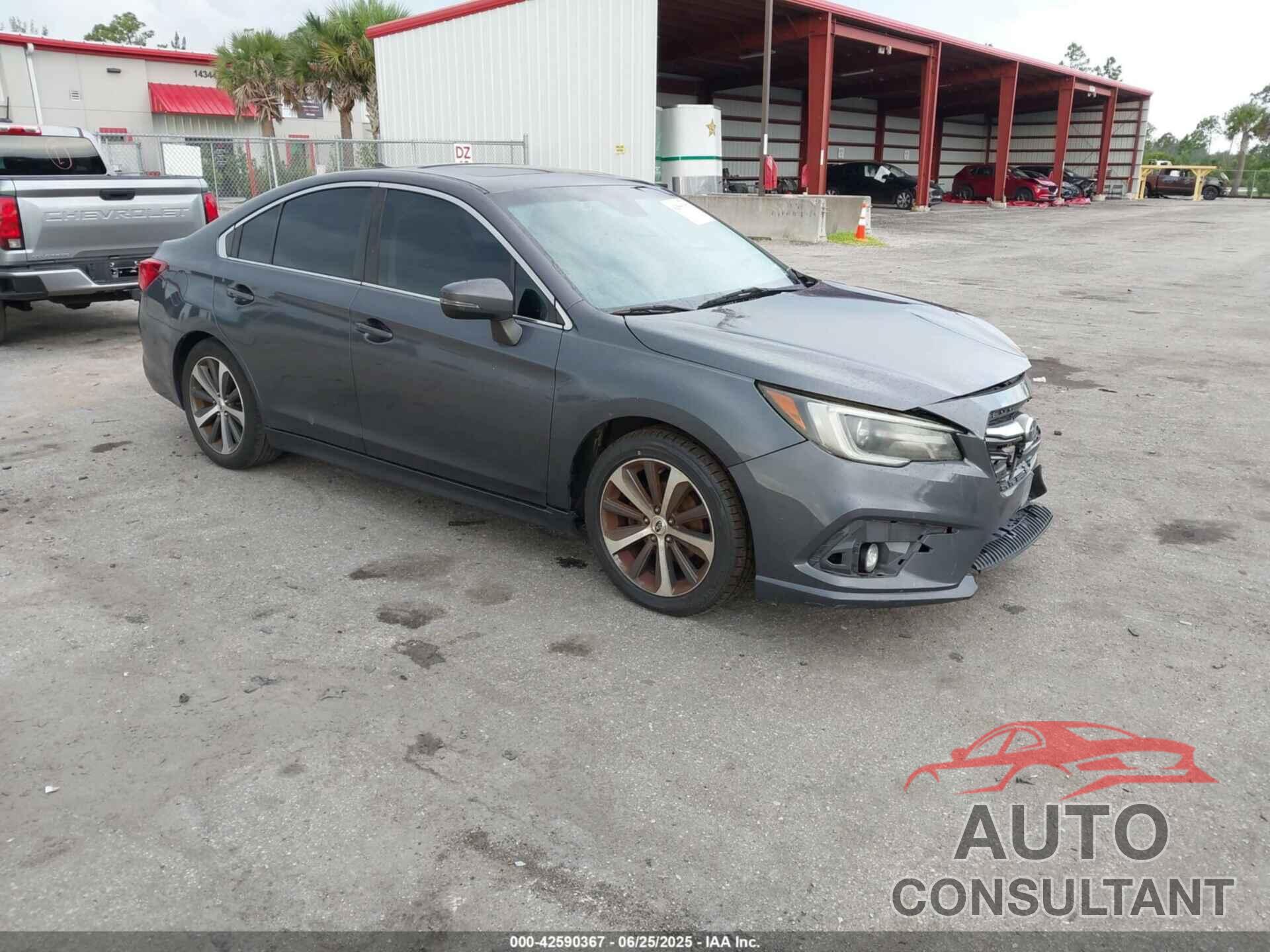 SUBARU LEGACY 2018 - 4S3BNAN61J3007326