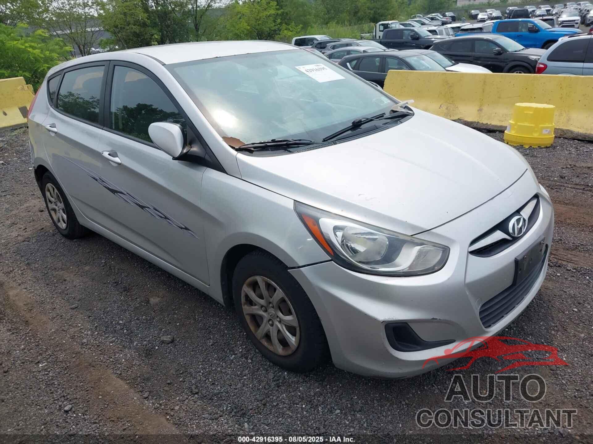 HYUNDAI ACCENT 2012 - KMHCT5AE7CU042542