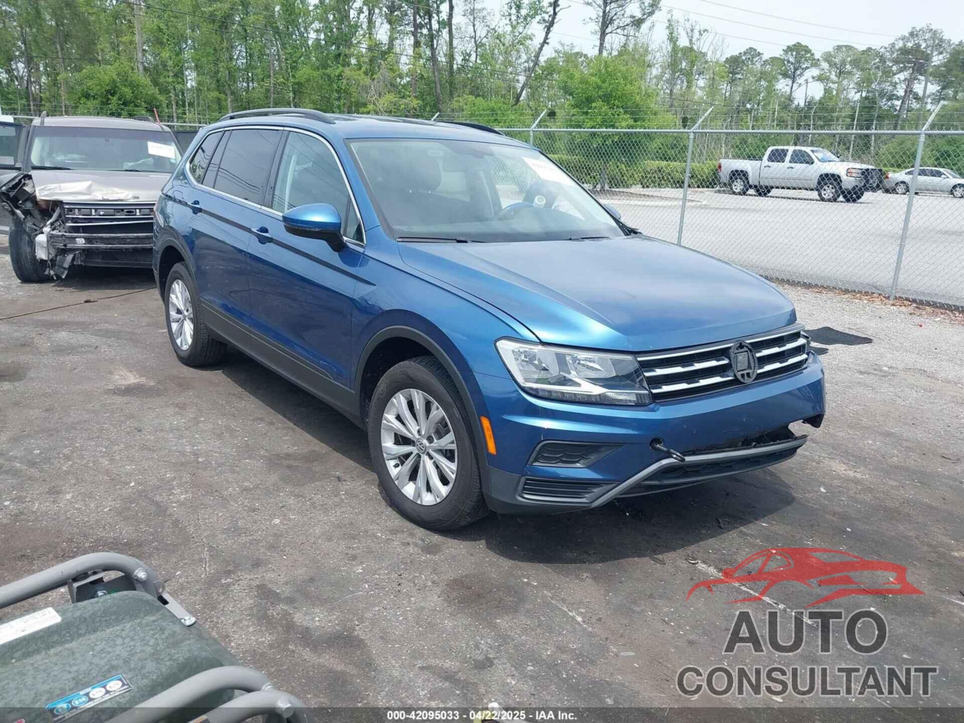 VOLKSWAGEN TIGUAN 2019 - 3VV3B7AX6KM048924