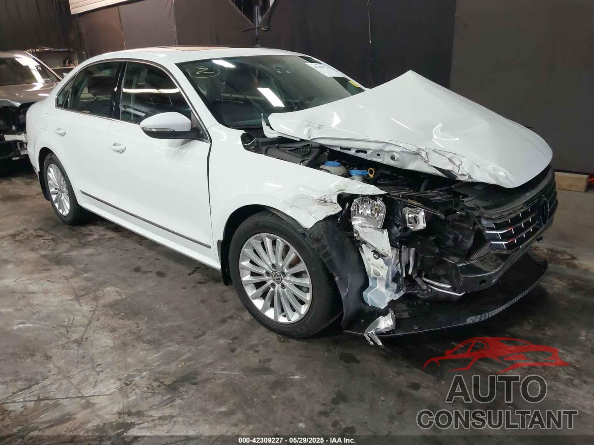 VOLKSWAGEN PASSAT 2016 - 1VWBT7A3XGC016701