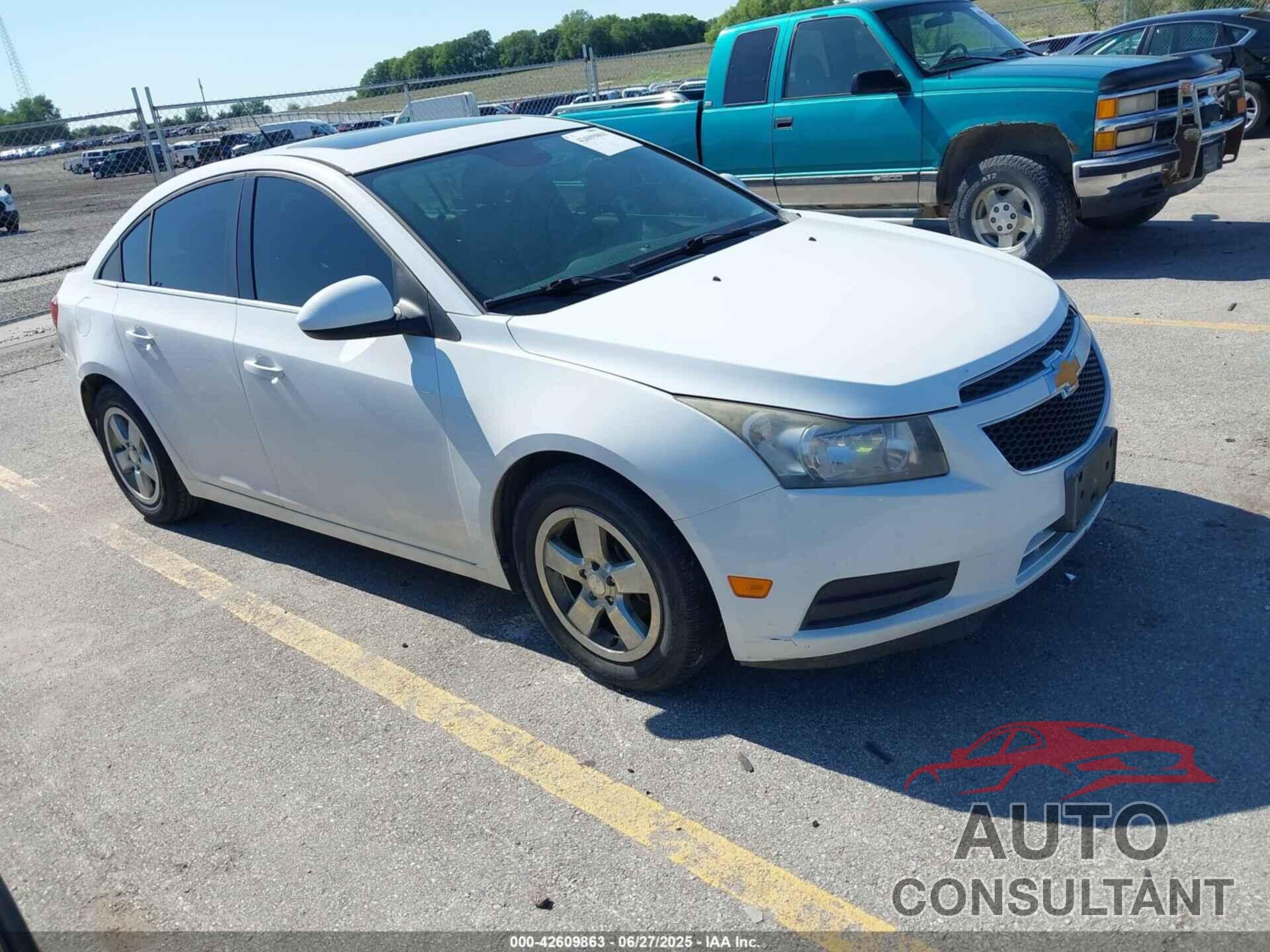 CHEVROLET CRUZE 2014 - 1G1PC5SB7E7182224