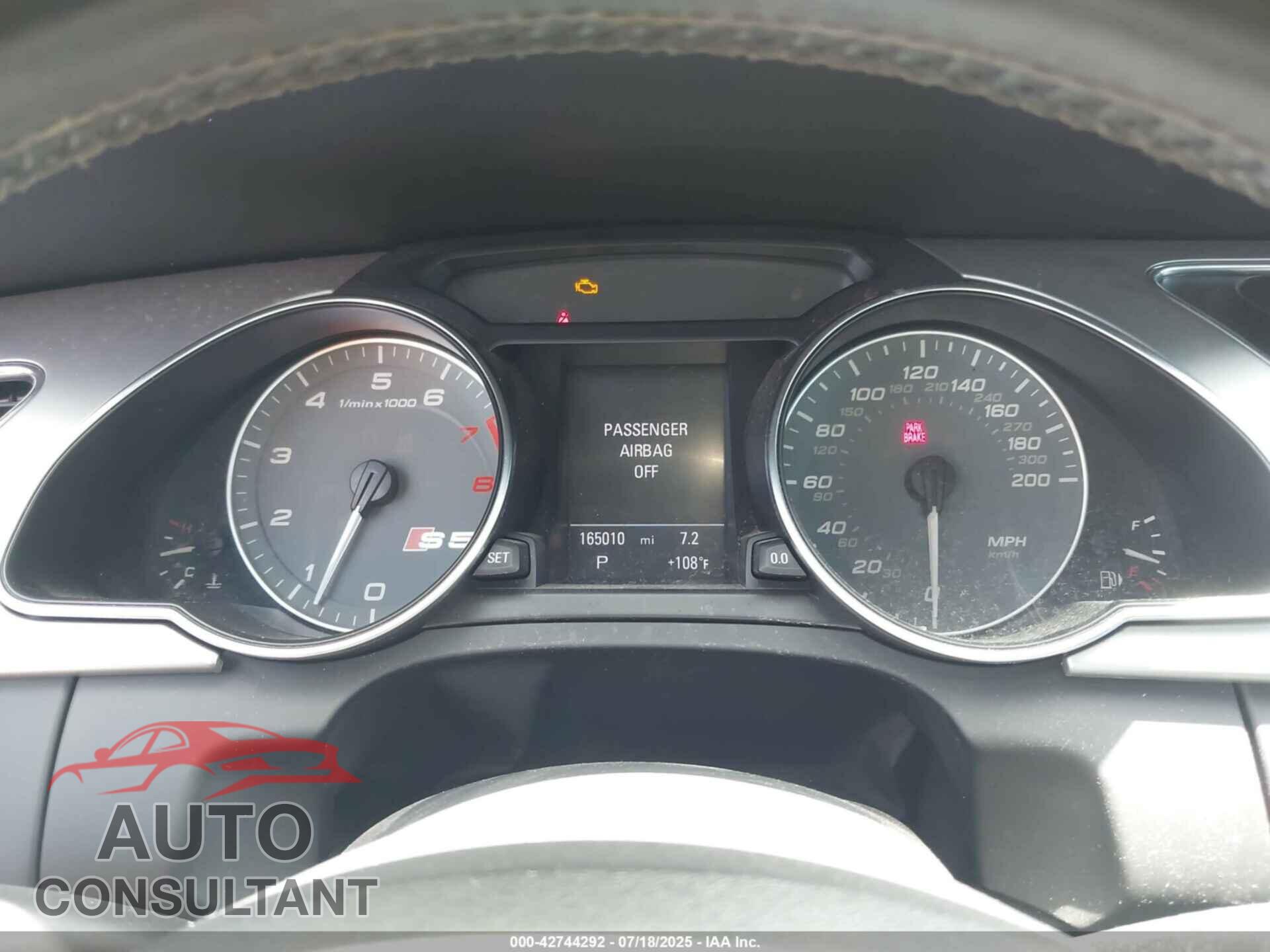 AUDI S5 2011 - WAUCVAFR4BA044166