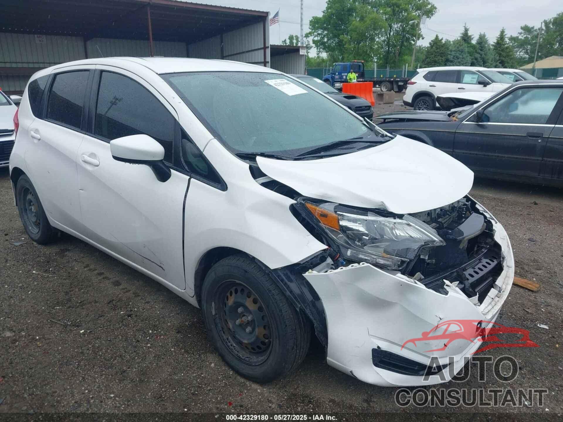 NISSAN VERSA NOTE 2017 - 3N1CE2CP8HL358404