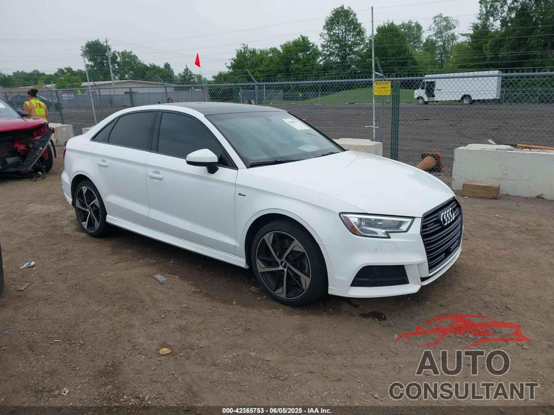 AUDI A3 2020 - WAUBEGFFXLA053167