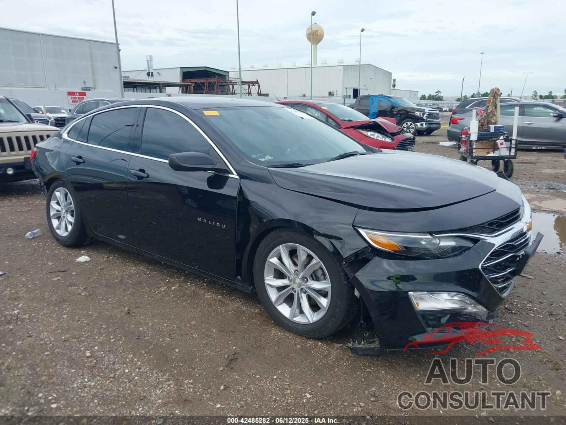 CHEVROLET MALIBU 2023 - 1G1ZD5ST3PF157540