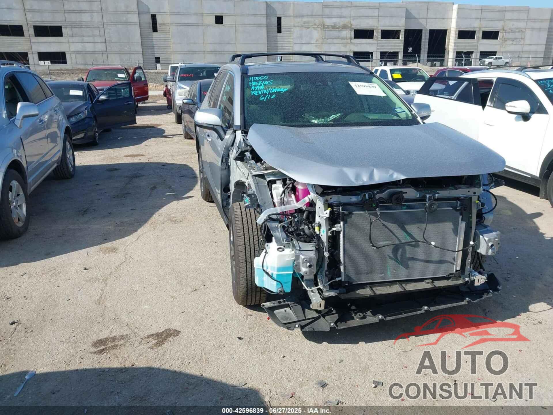 TOYOTA RAV4 HYBRID 2025 - JTMB6RFV8SD153011
