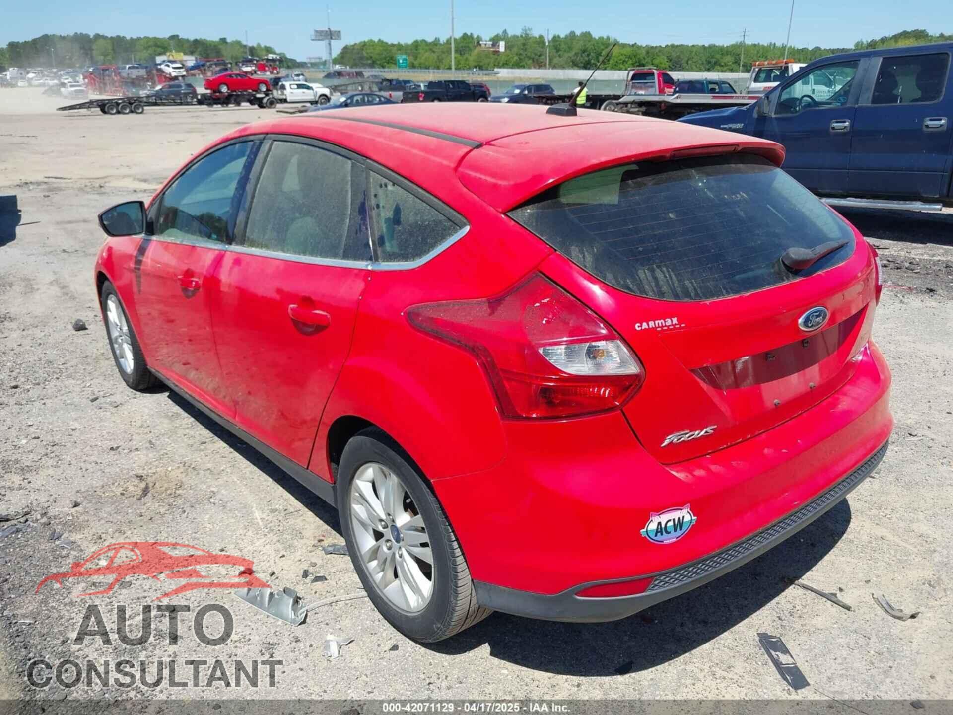FORD FOCUS 2012 - 1FAHP3M22CL213780