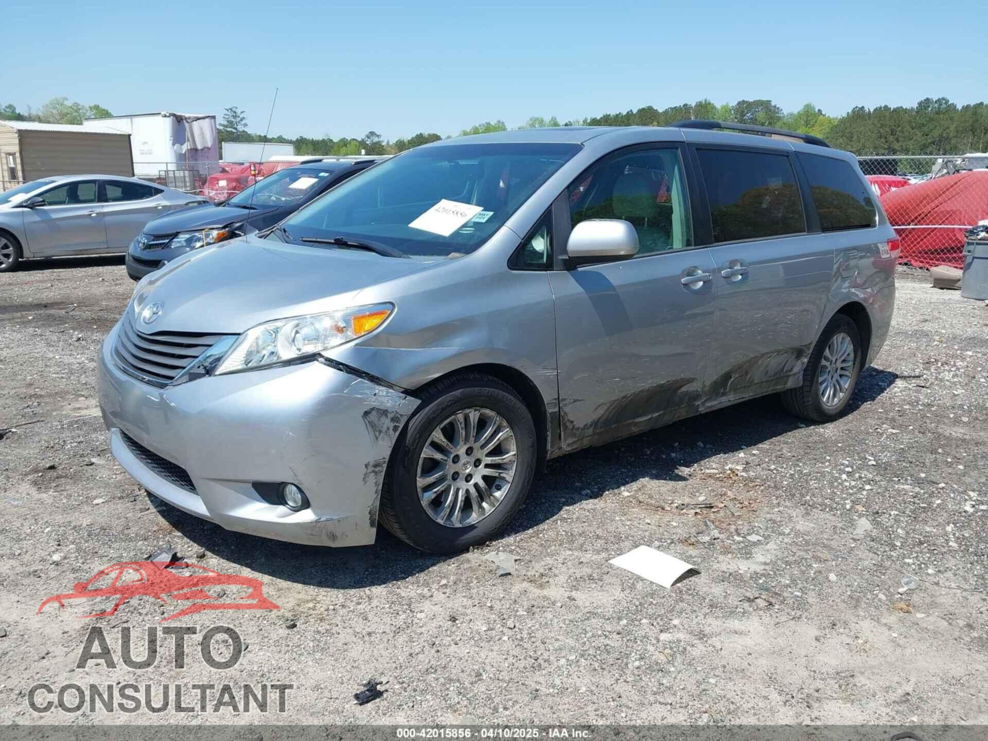 TOYOTA SIENNA 2011 - 5TDYK3DC3BS083443