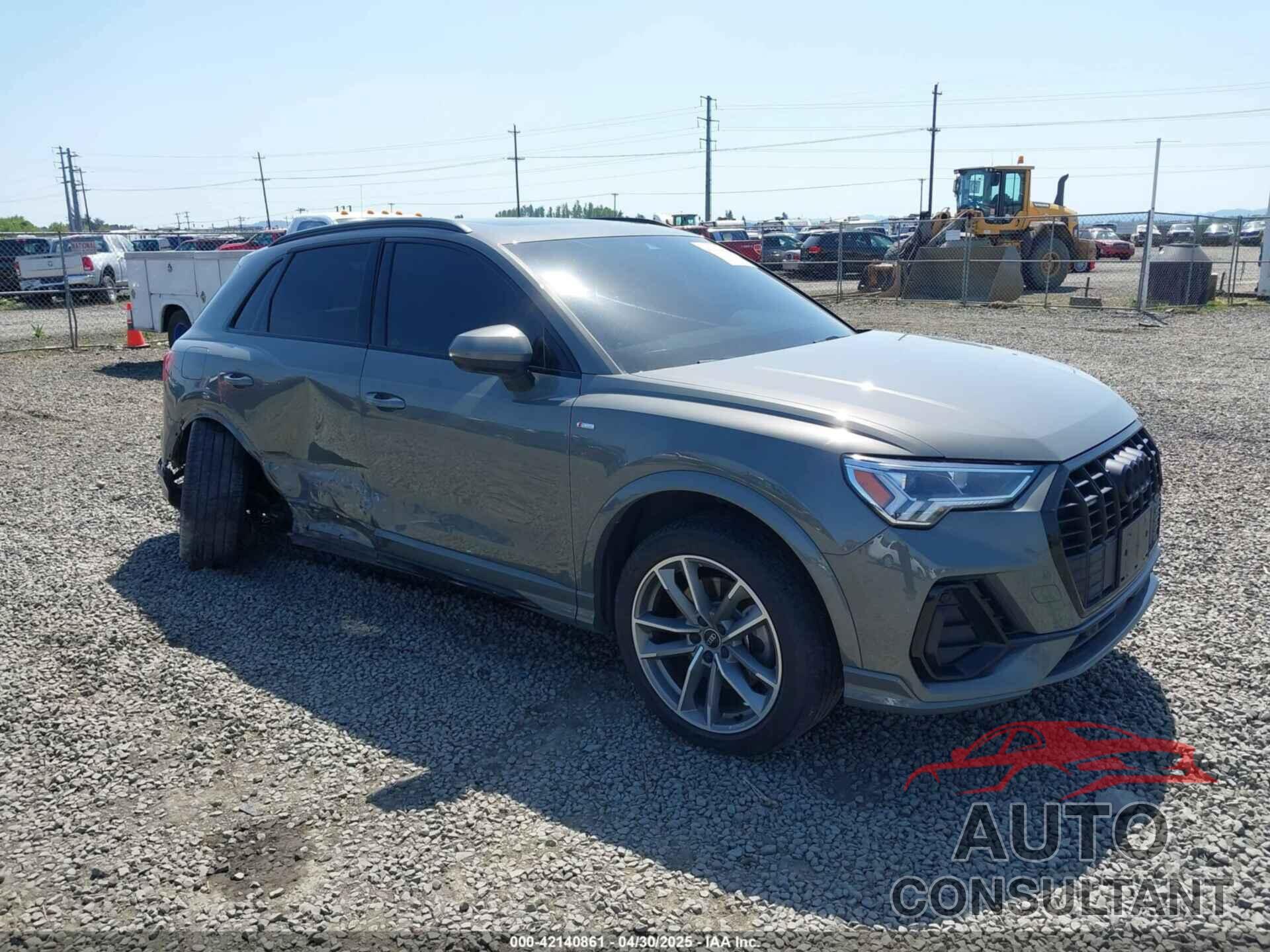 AUDI Q3 2022 - WA1EECF32N1040652