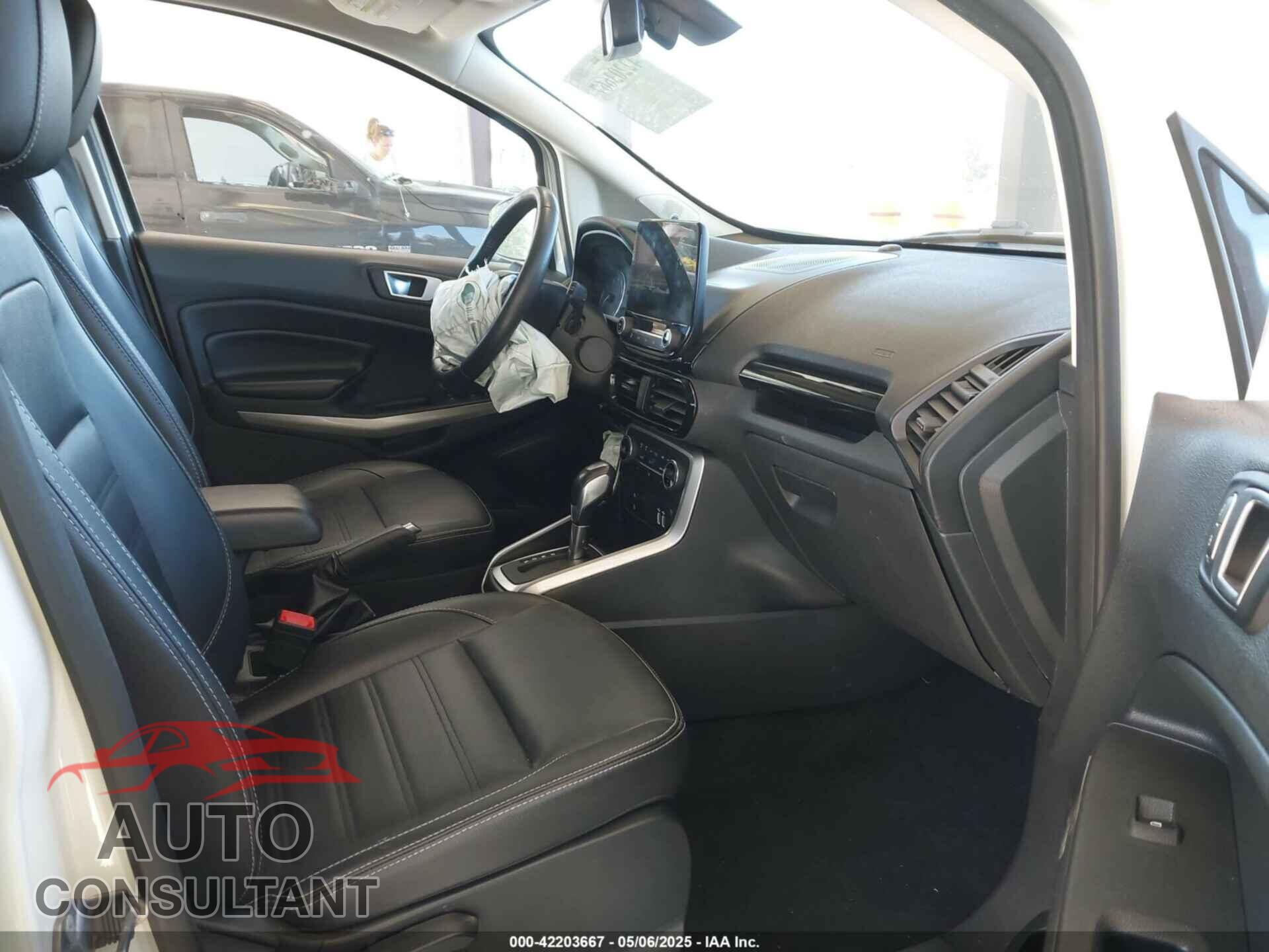 FORD ECOSPORT 2021 - MAJ6S3KL8MC402081