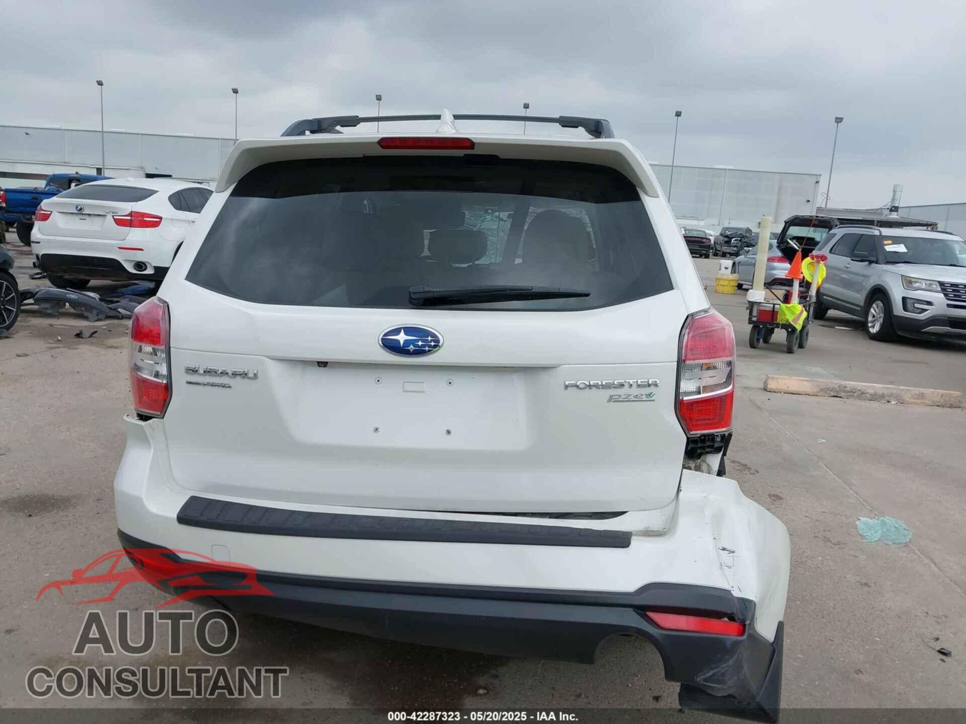 SUBARU FORESTER 2016 - JF2SJAVC2GH465083