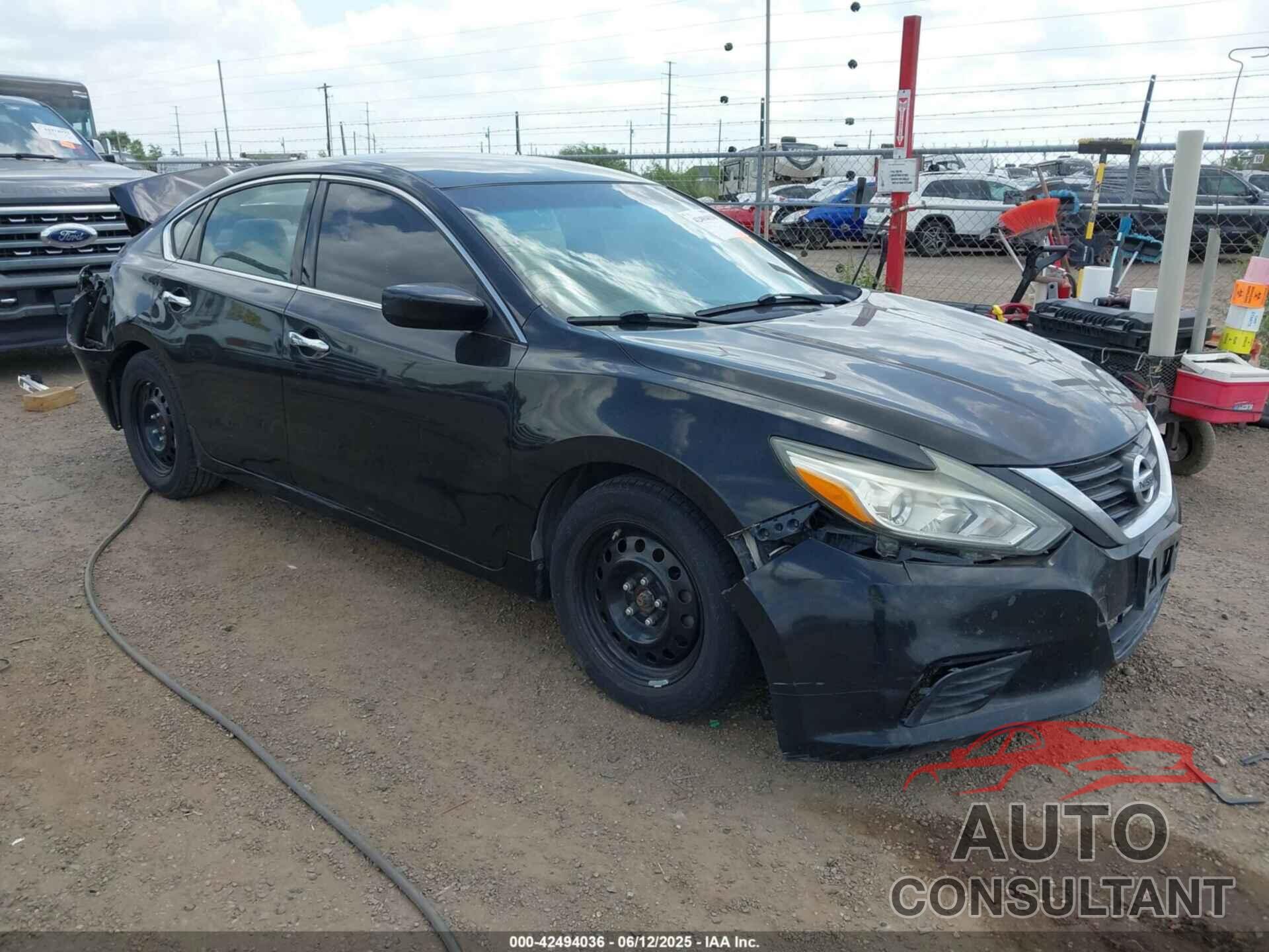 NISSAN ALTIMA 2017 - 1N4AL3AP5HC130980