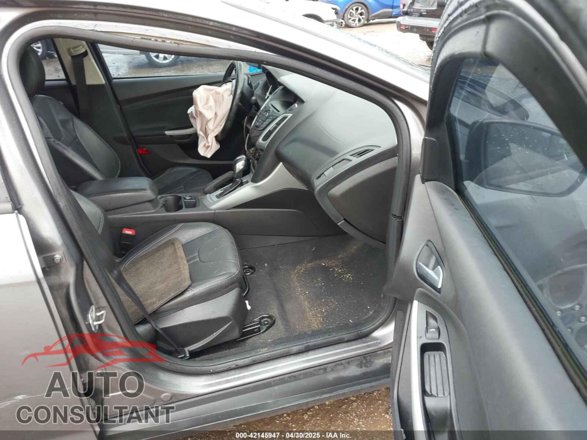 FORD FOCUS 2014 - 1FADP3F28EL407583