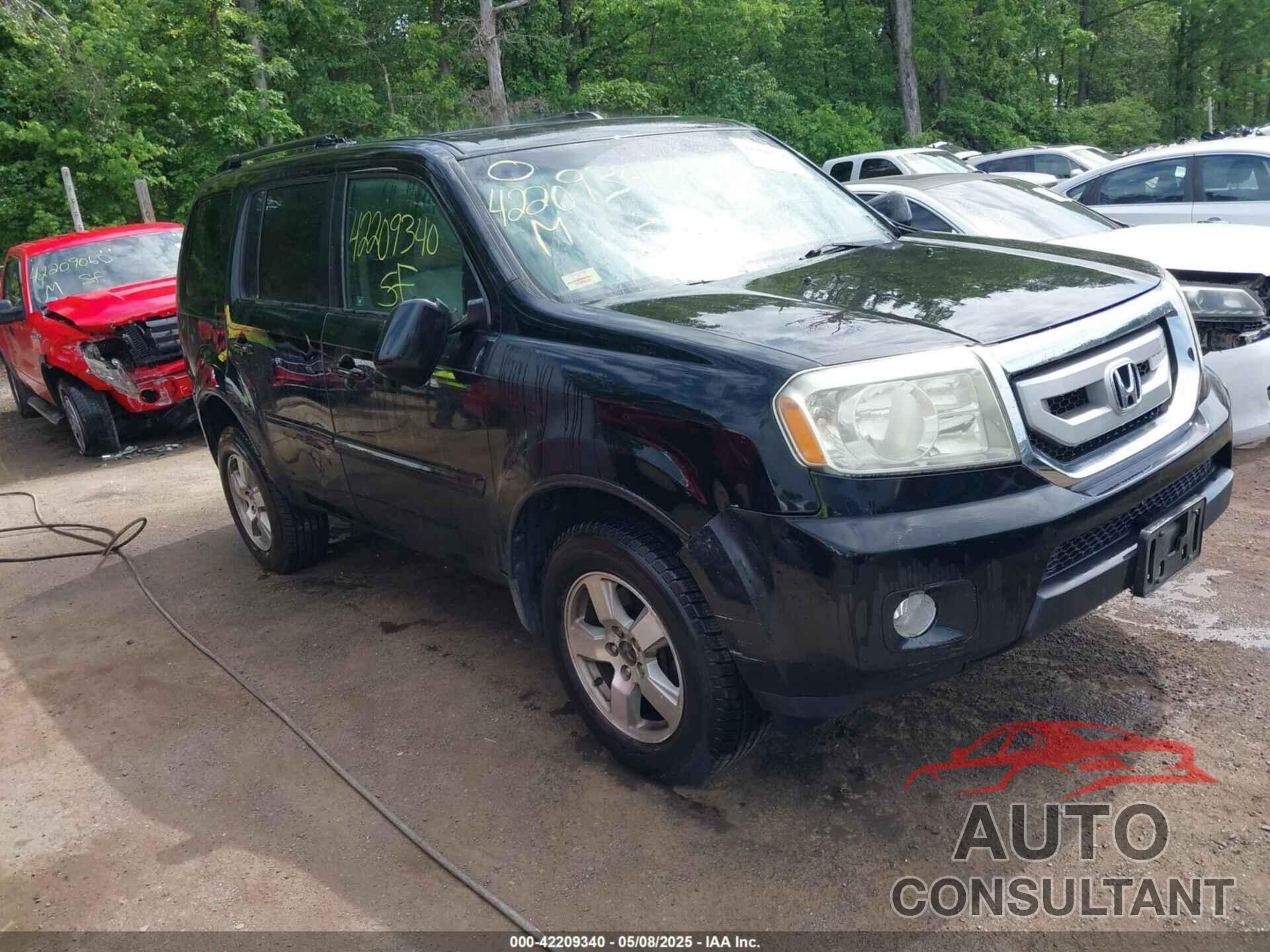 HONDA PILOT 2010 - 5FNYF4H59AB025412