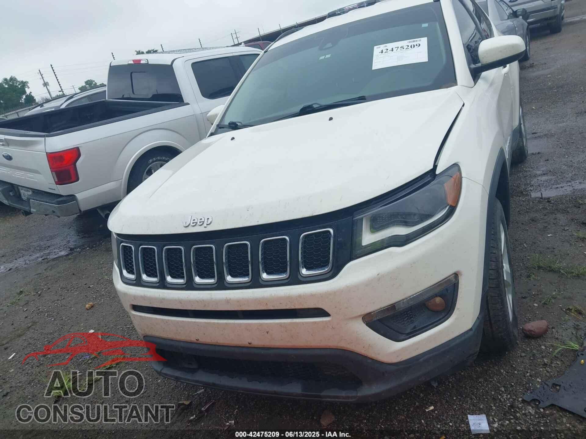 JEEP COMPASS 2018 - 3C4NJDBB9JT359747