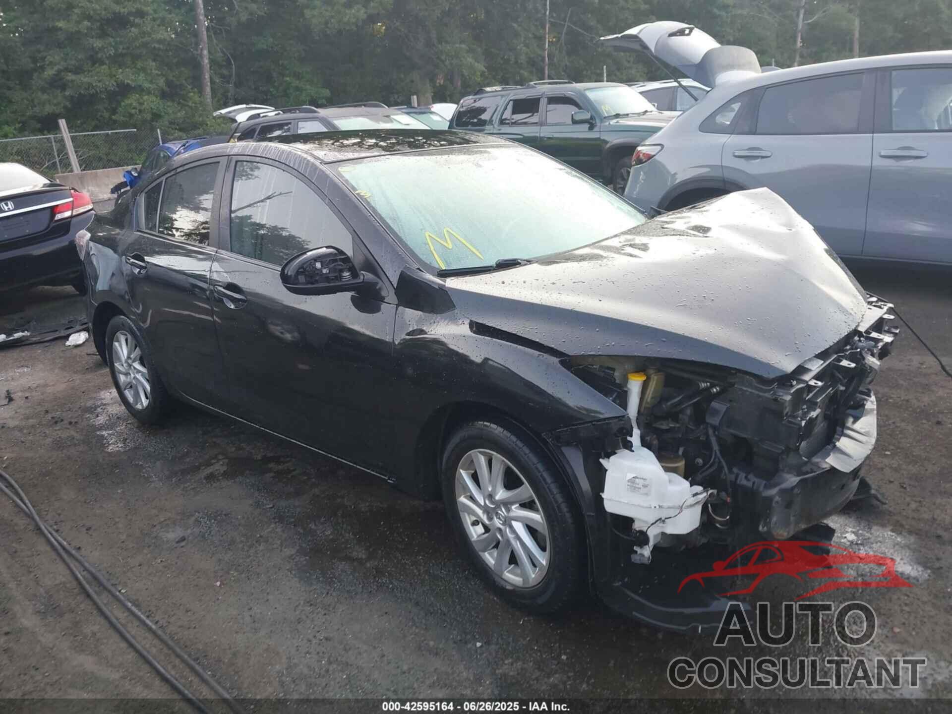 MAZDA MAZDA3 2012 - JM1BL1UF6C1578705