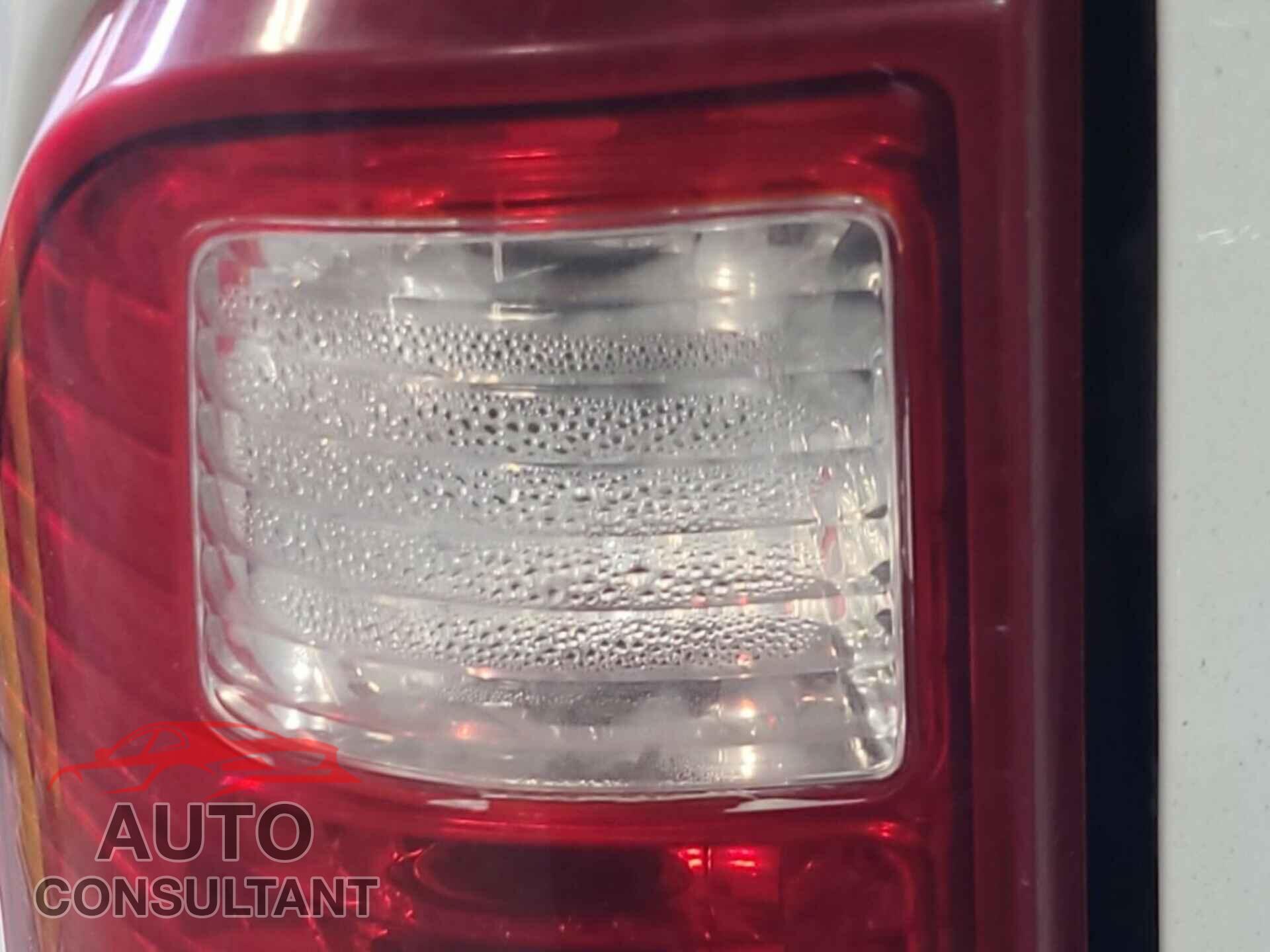 FORD F-350 2011 - 1FT8W3B65BEB77458