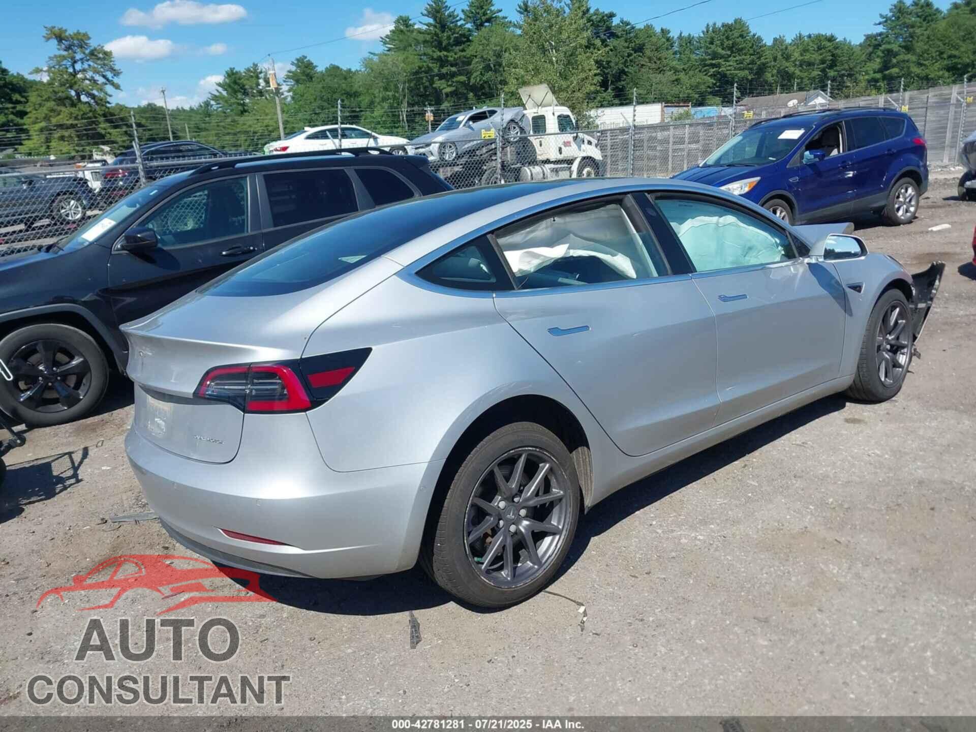 TESLA MODEL 3 2018 - 5YJ3E1EB8JF104558