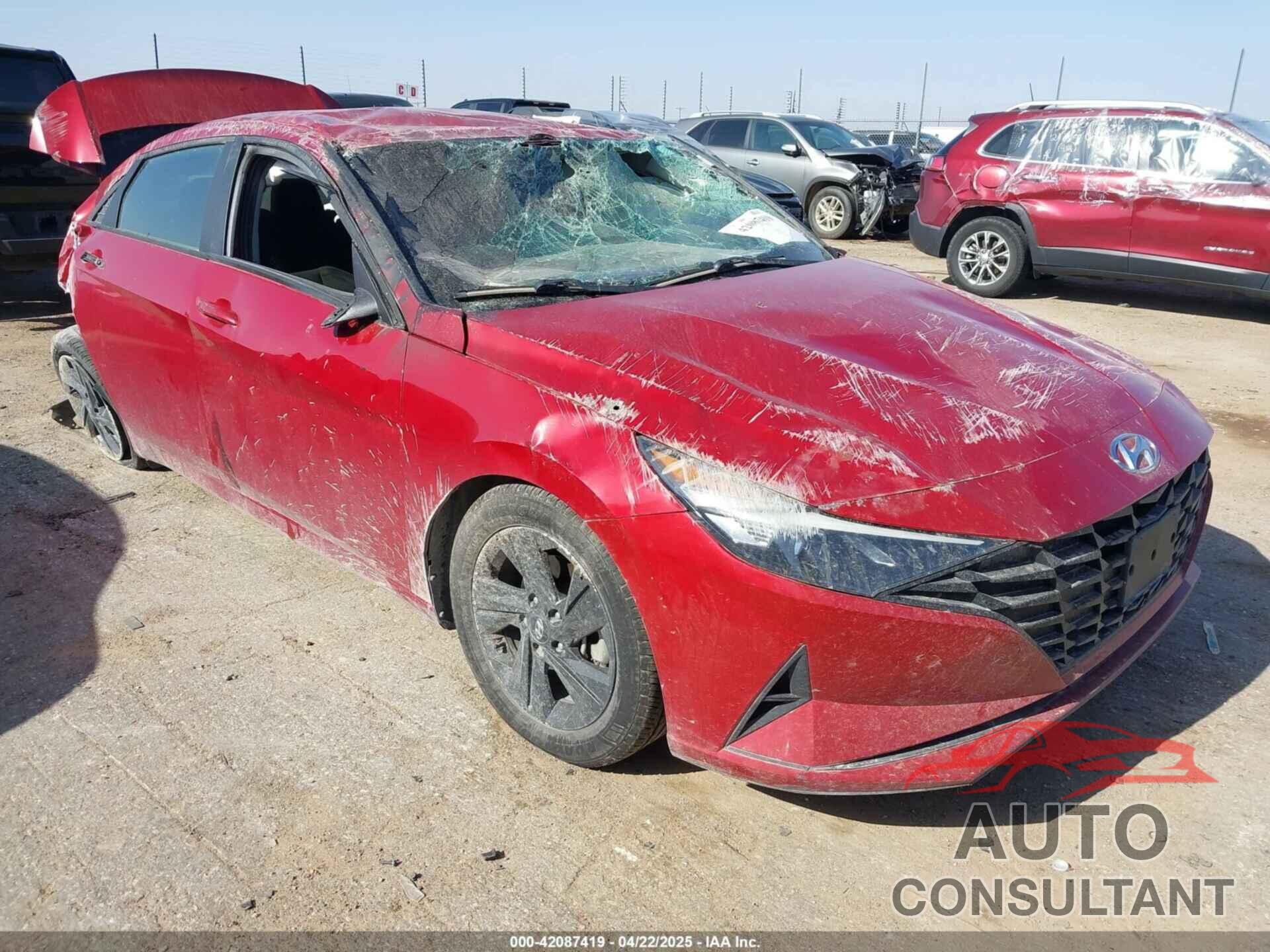 HYUNDAI ELANTRA 2021 - KMHLM4AG7MU093212