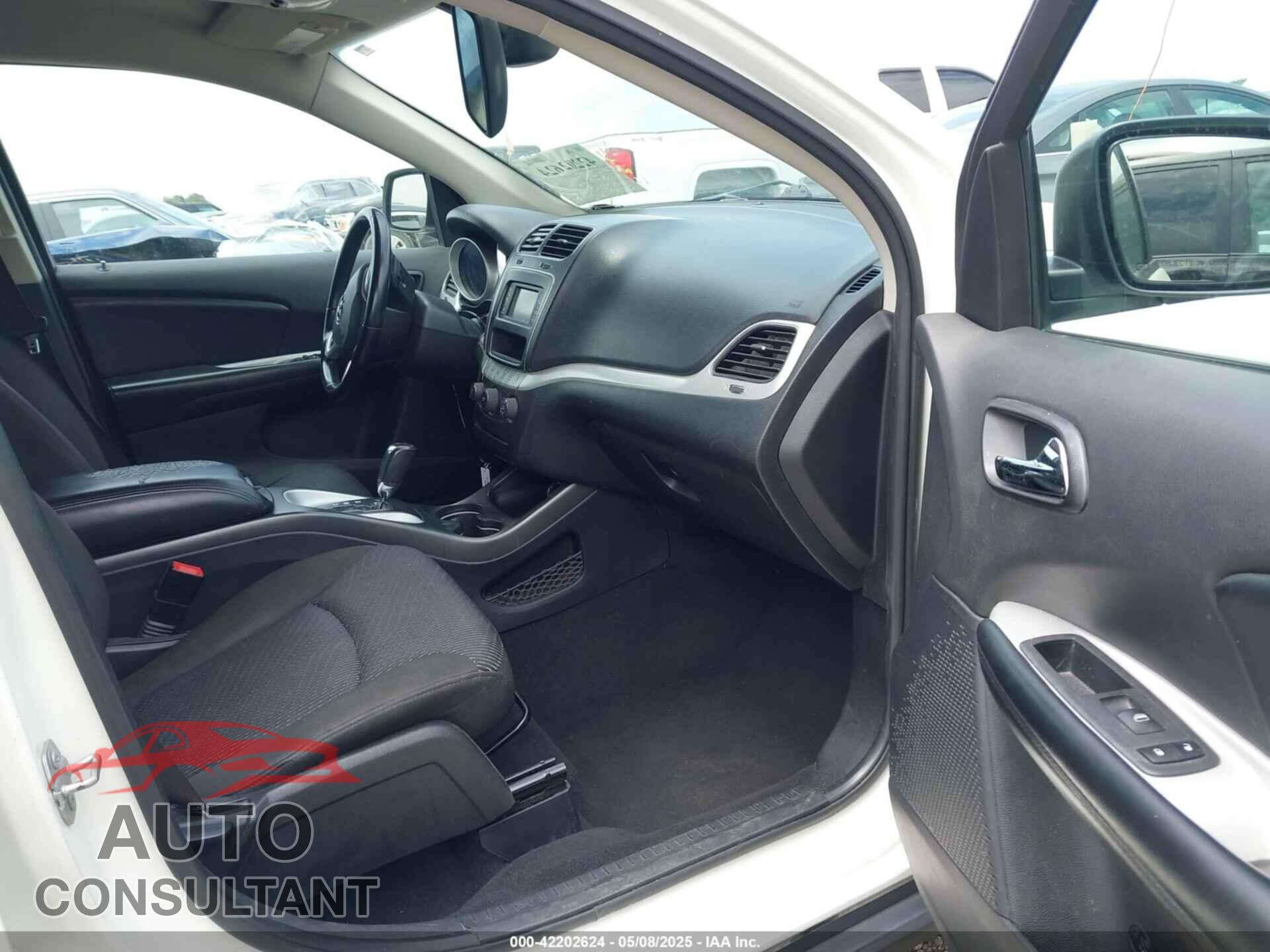 DODGE JOURNEY 2020 - 3C4PDCAB1LT269345