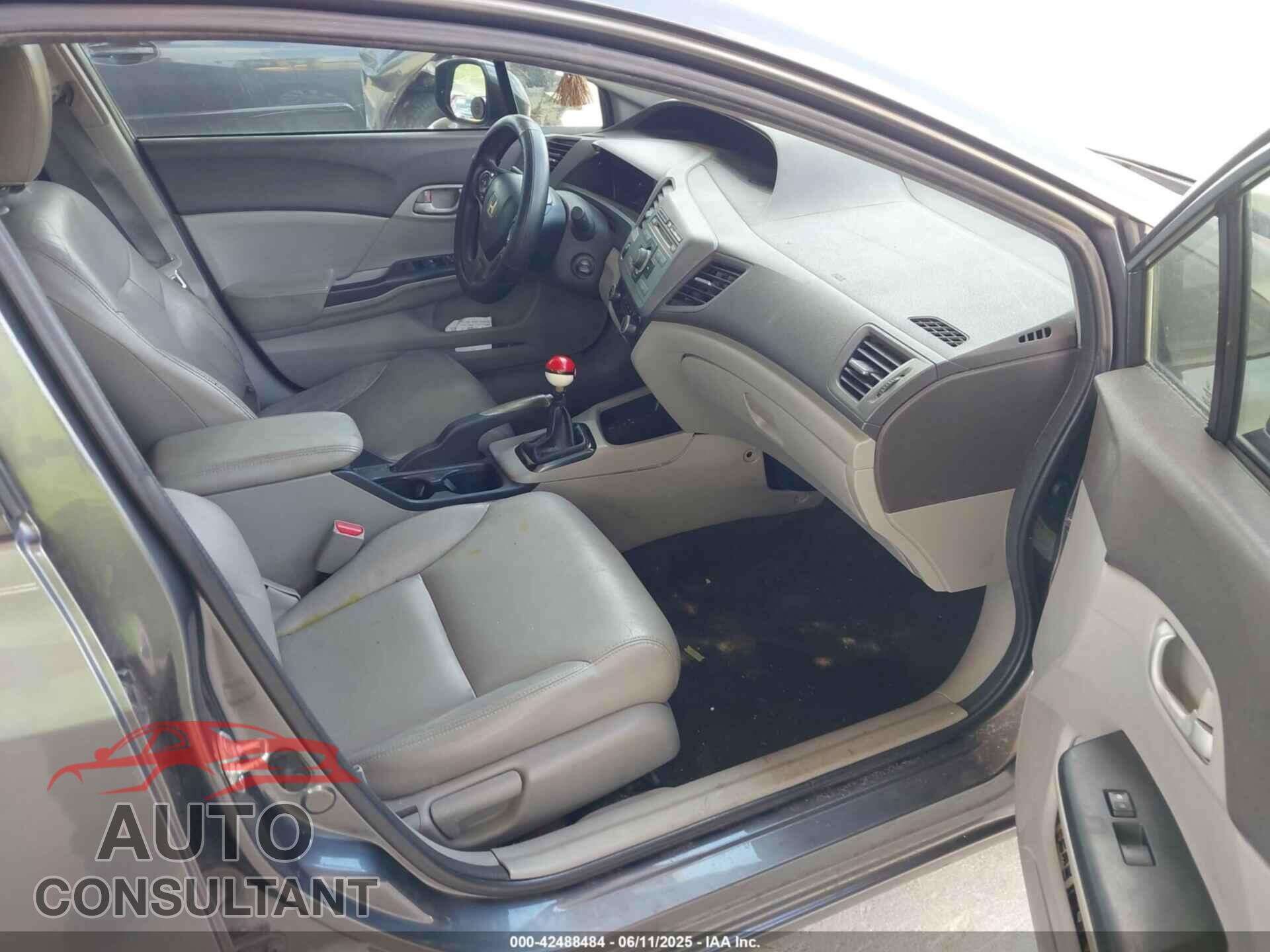 HONDA CIVIC 2012 - 19XFB2E57CE059580