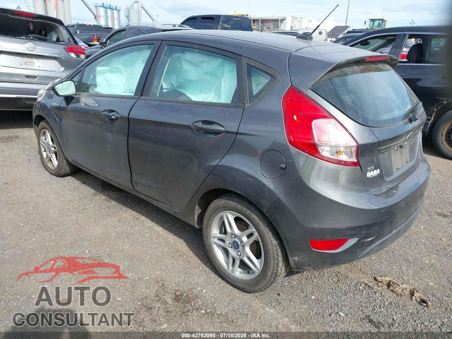 FORD FIESTA 2017 - 3FADP4EJ5HM132286