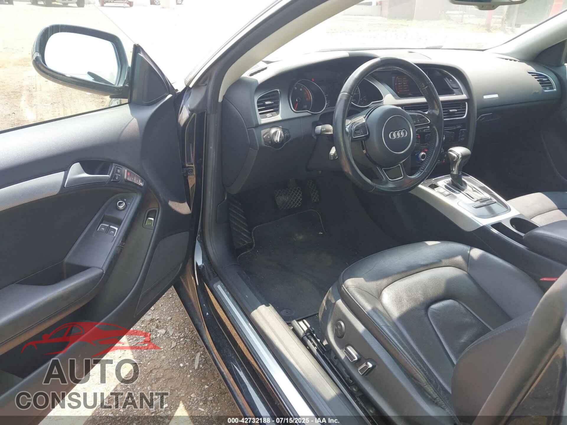 AUDI A5 2013 - WAULFAFR2DA014082