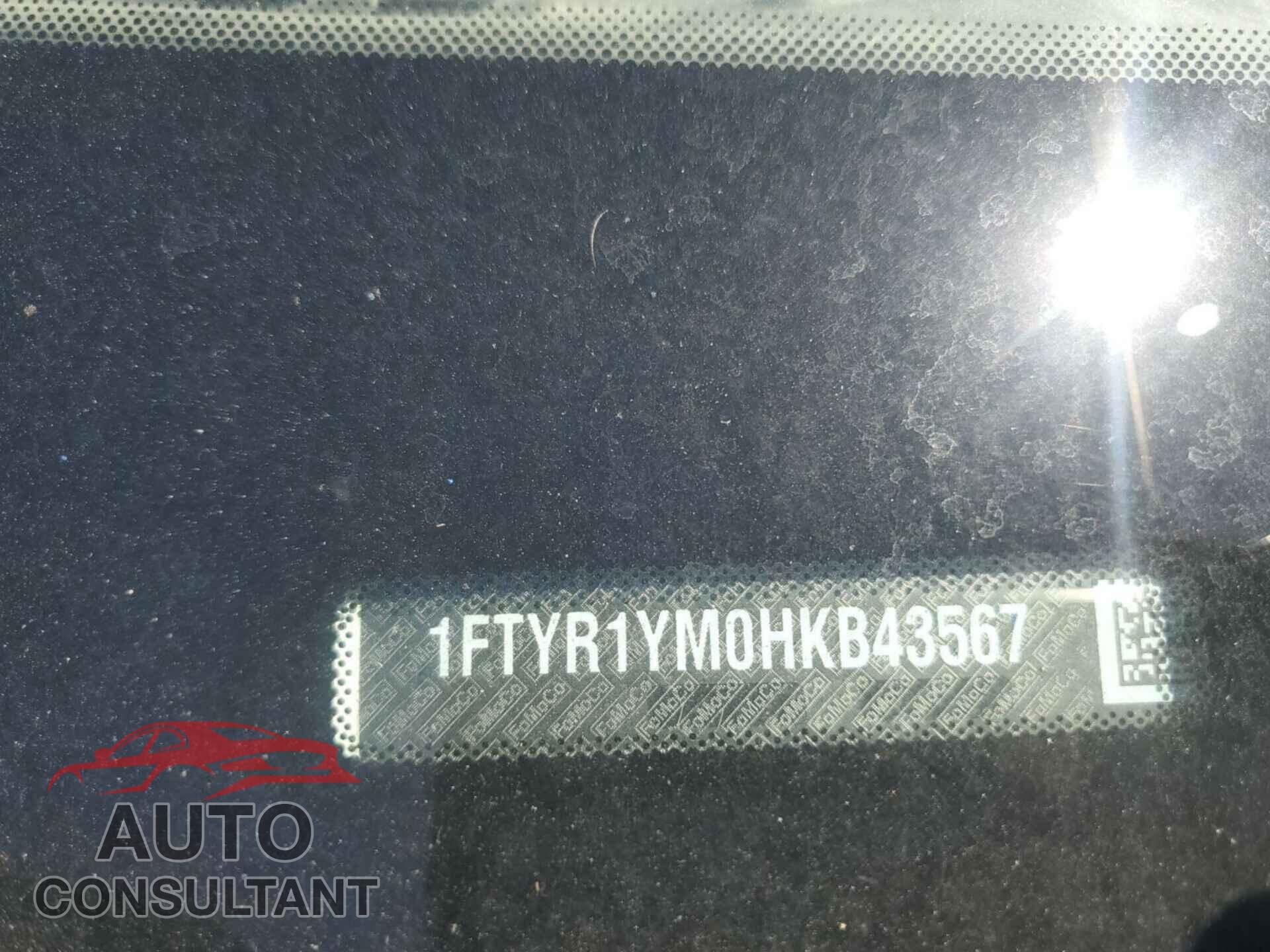 FORD TRANSIT 2017 - 1FTYR1YM0HKB43567