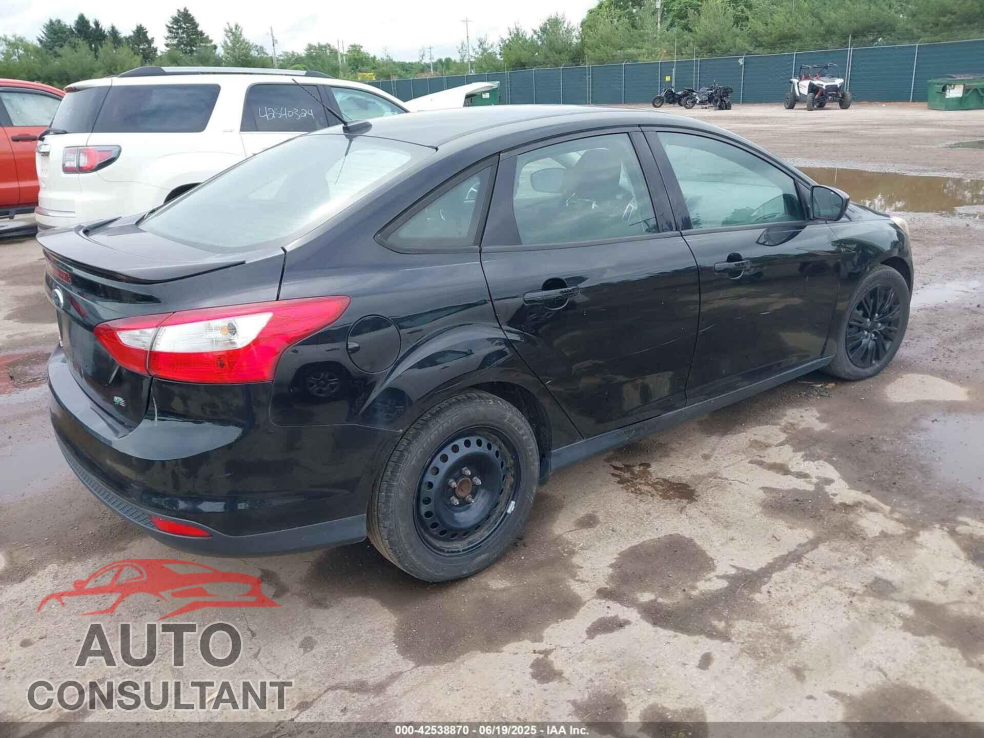 FORD FOCUS 2012 - 1FAHP3F22CL249739