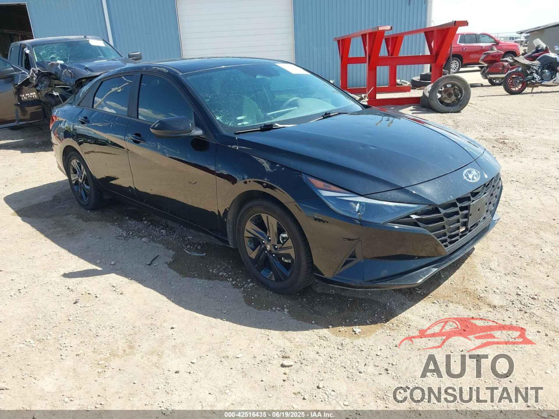 HYUNDAI ELANTRA HYBRID 2022 - KMHLM4AJ2NU028765