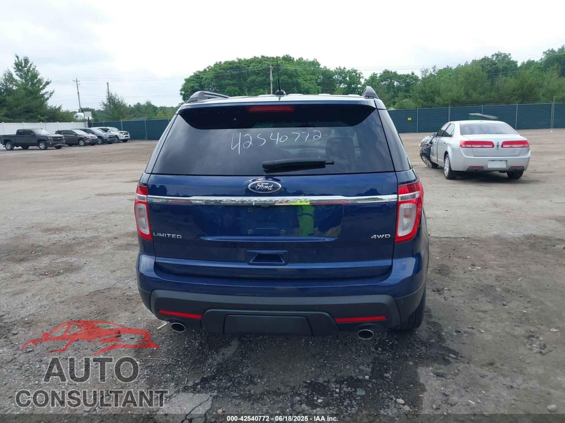FORD EXPLORER 2012 - 1FMHK8F83CGA31243