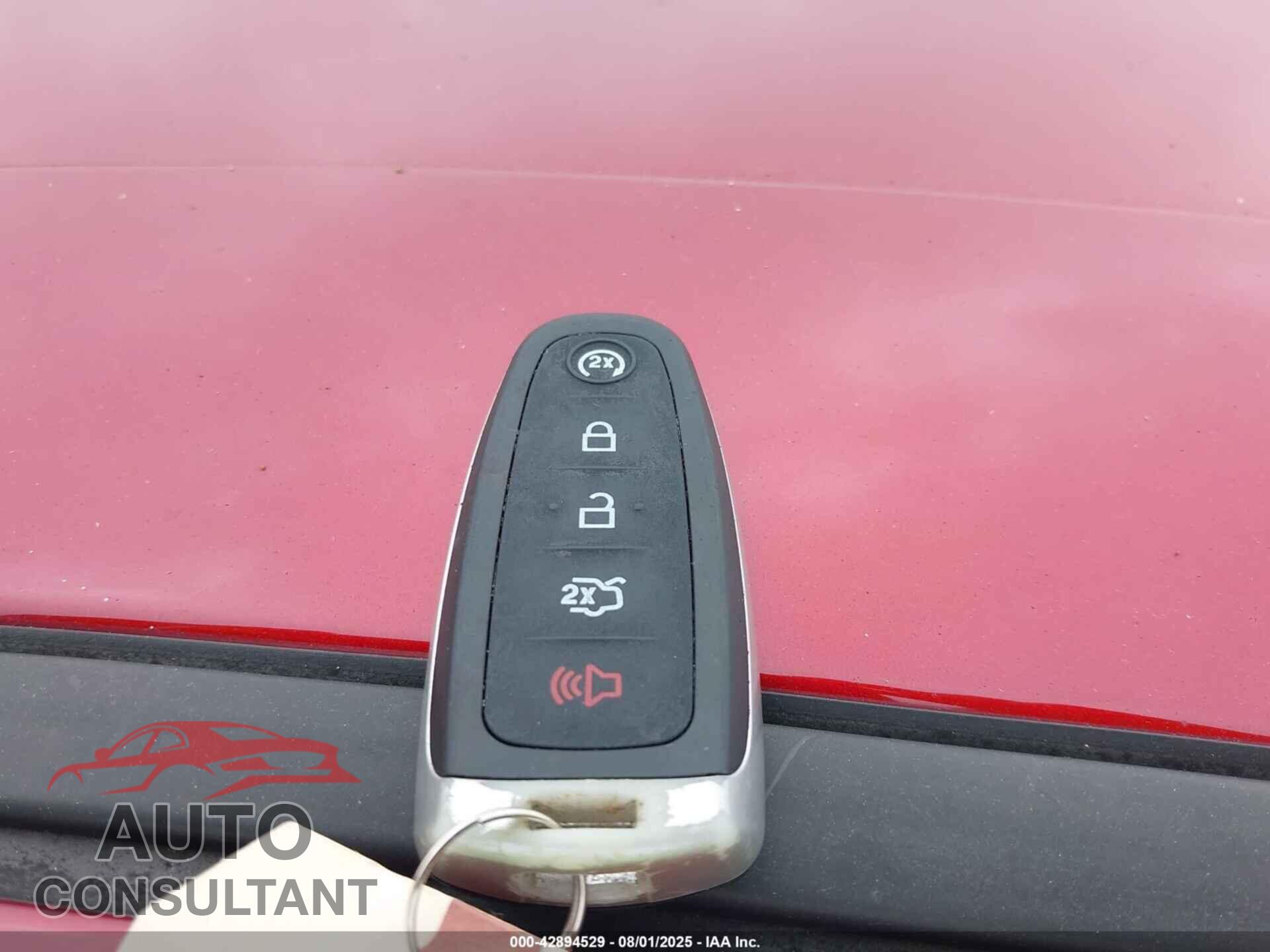 FORD TAURUS 2018 - 1FAHP2E82JG110975