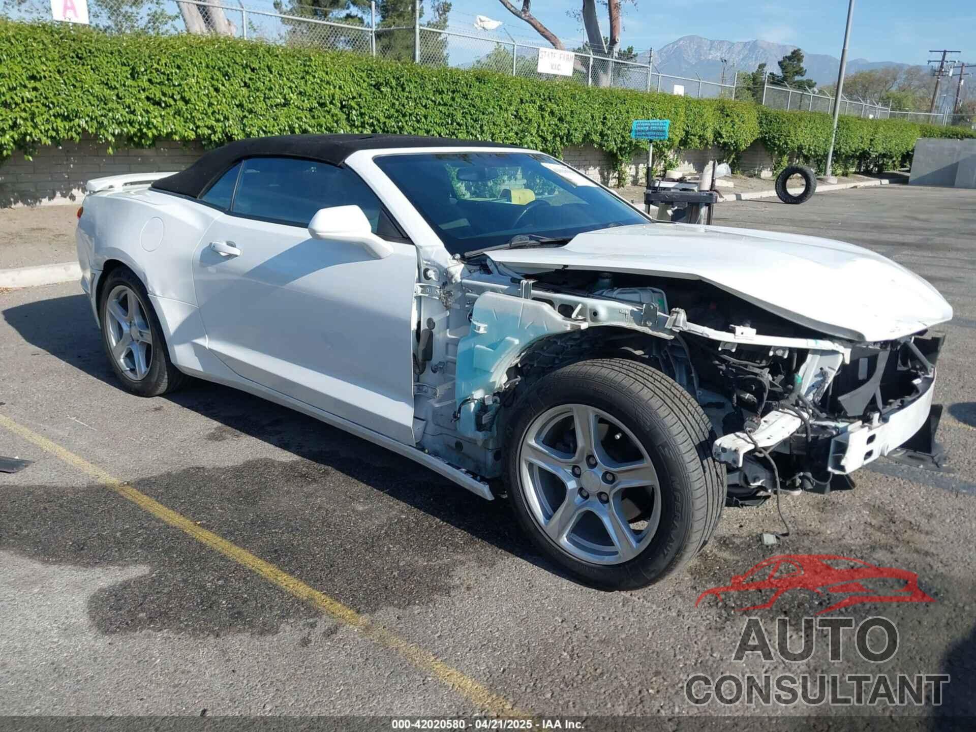 CHEVROLET CAMARO 2019 - 1G1FB3DS7K0120438