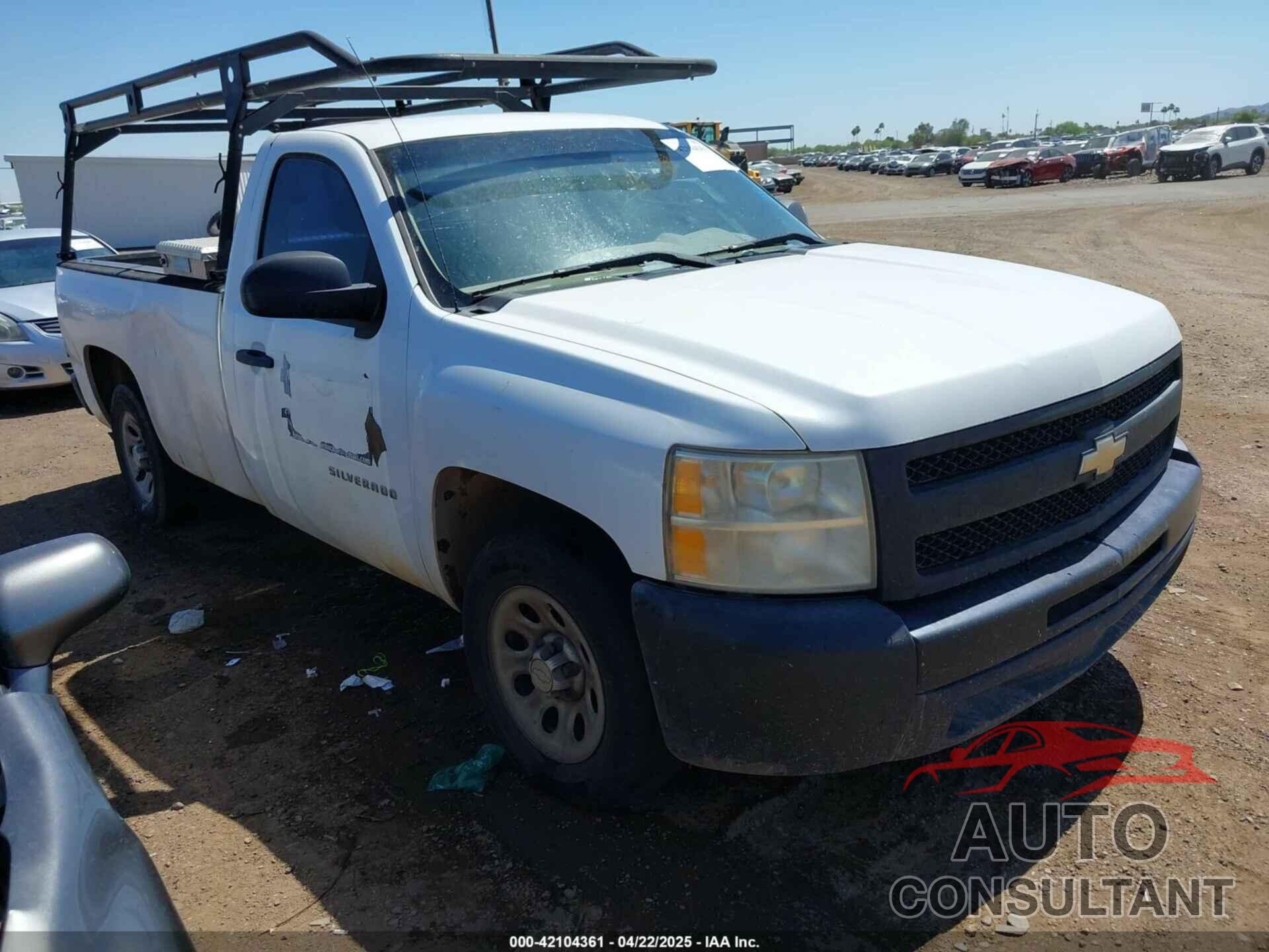 CHEVROLET SILVERADO 1500 2011 - 1GCNCPEX8BZ294399